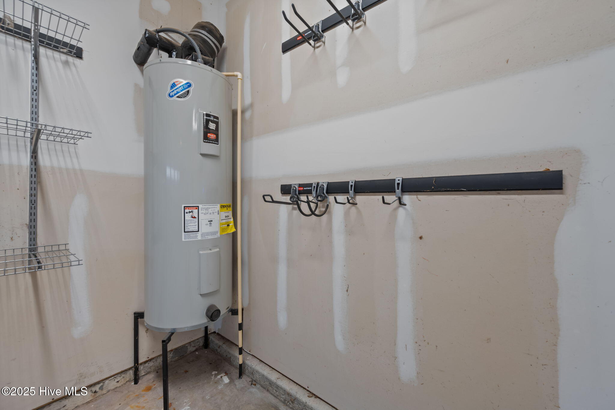 100544347 | Photo 49