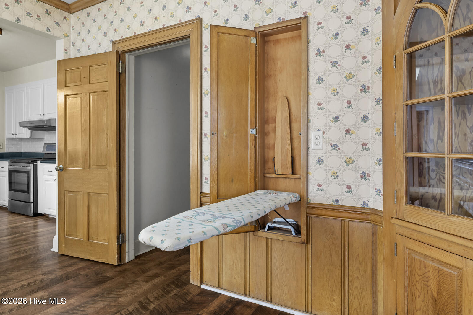 100557416 | Photo 28