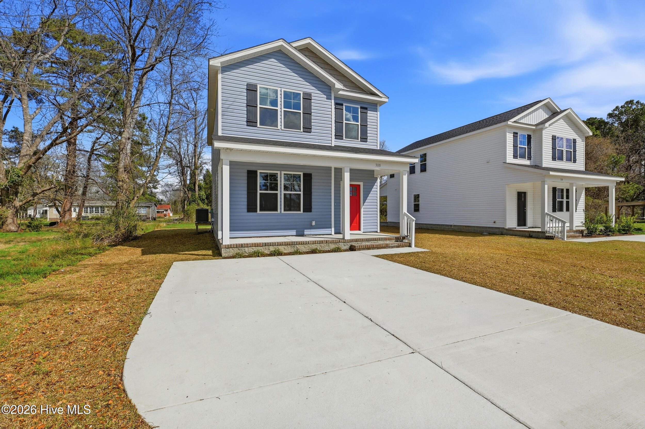Homes for sale in Burgaw, NC | 308 S Vann St, Burgaw, NC 28425 | MLS# 100559528