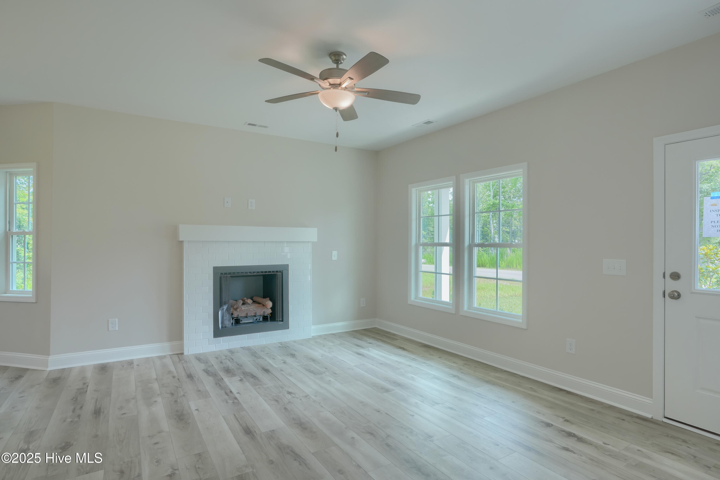 141 Creeks Bluff - Interior - Edited_16