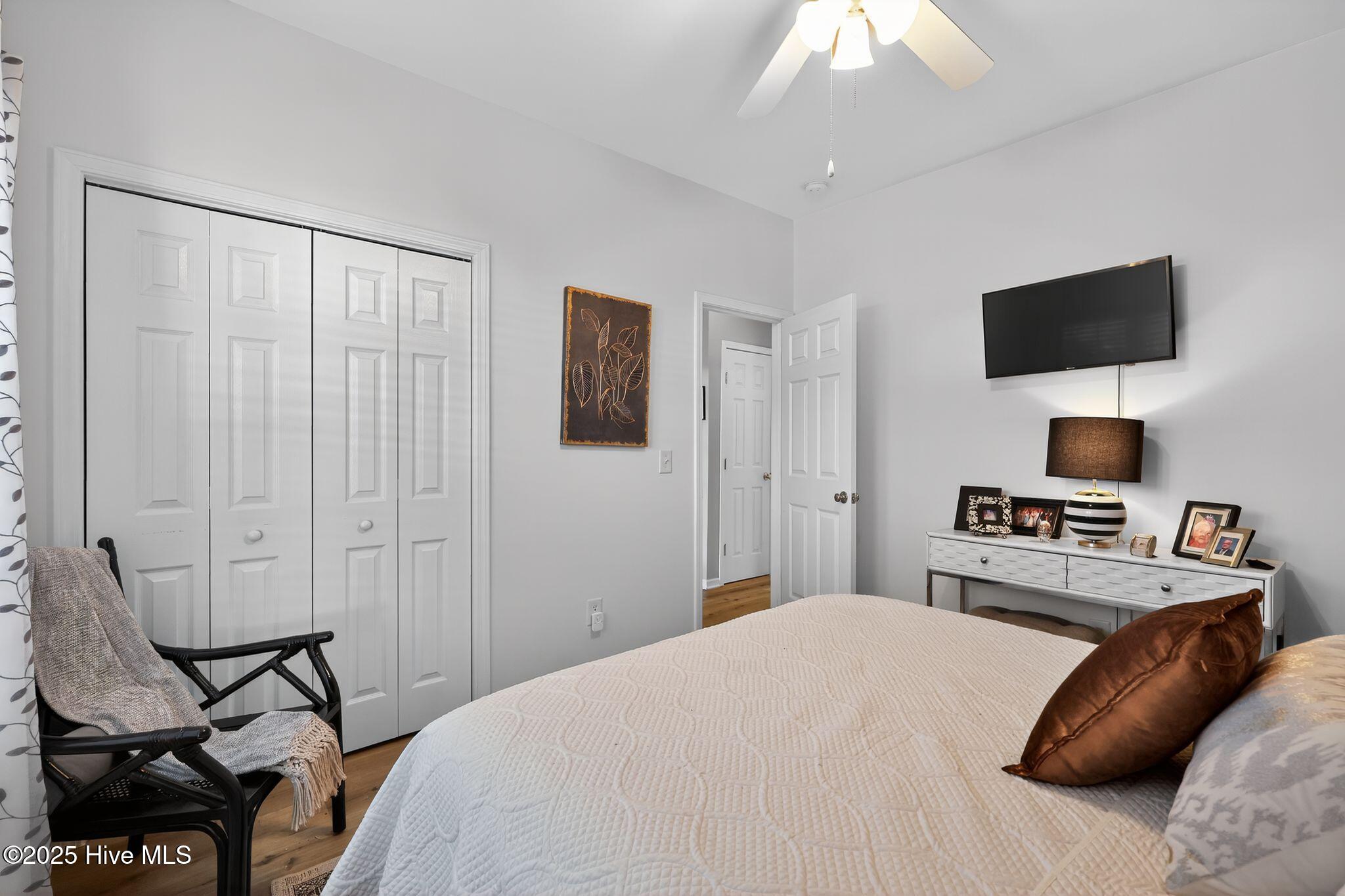 100539359 | Photo 18