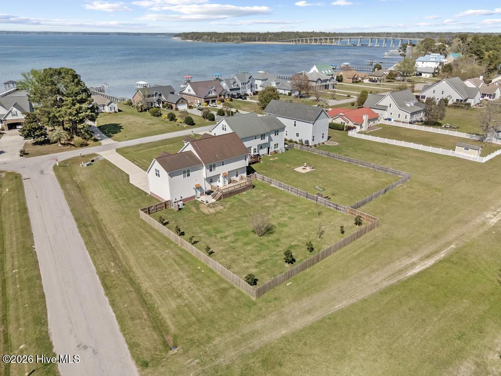 100564951 | Photo 53