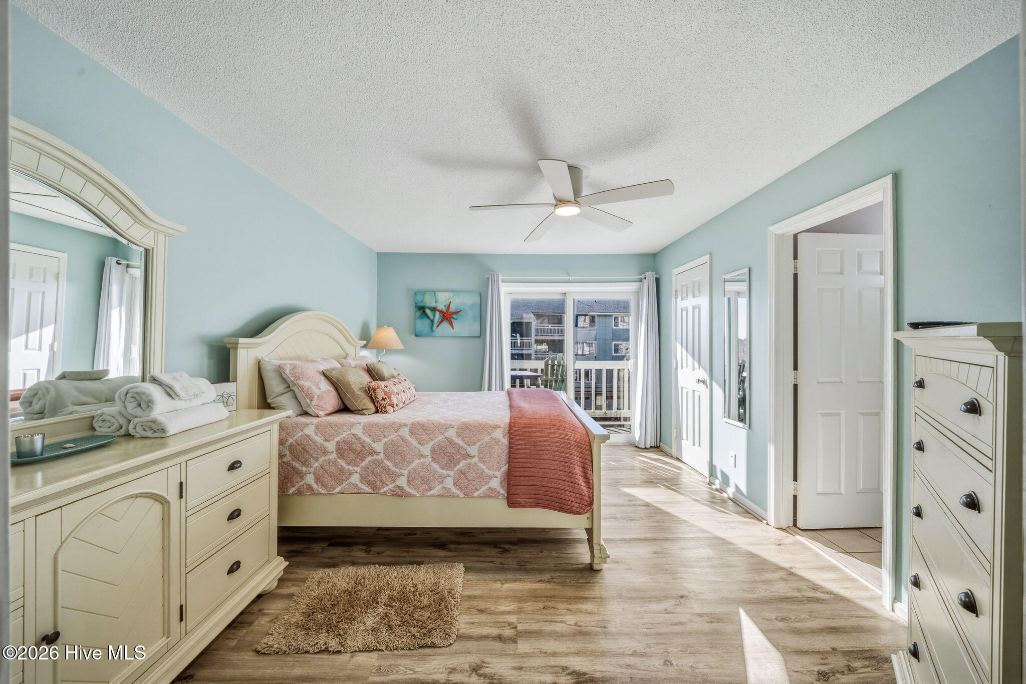 100558959 | Photo 19