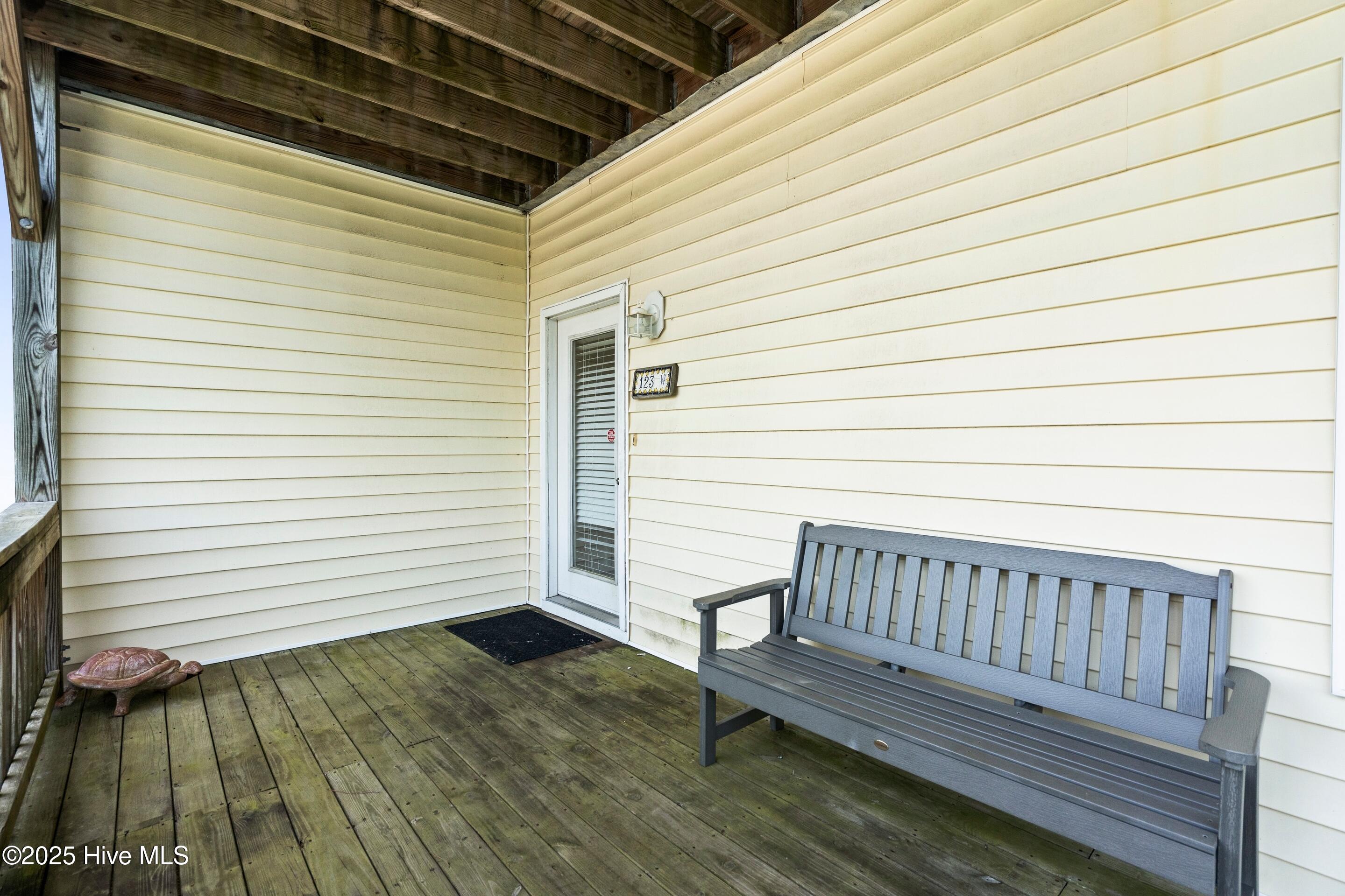 100517564 | Photo 48