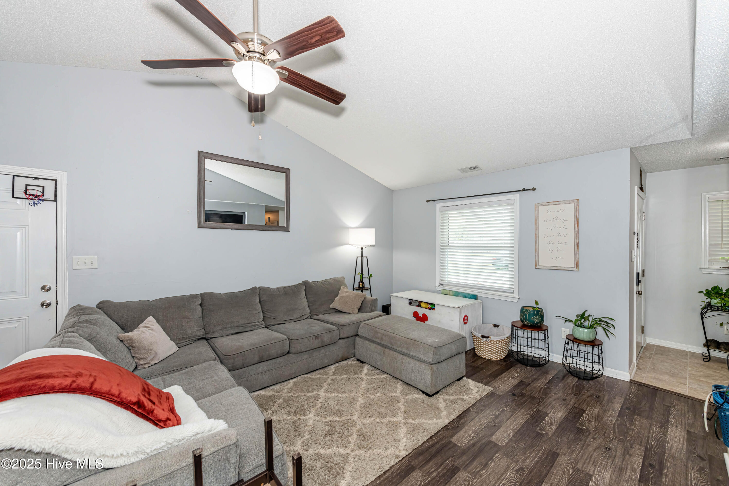 R Powelll (28 of 44)