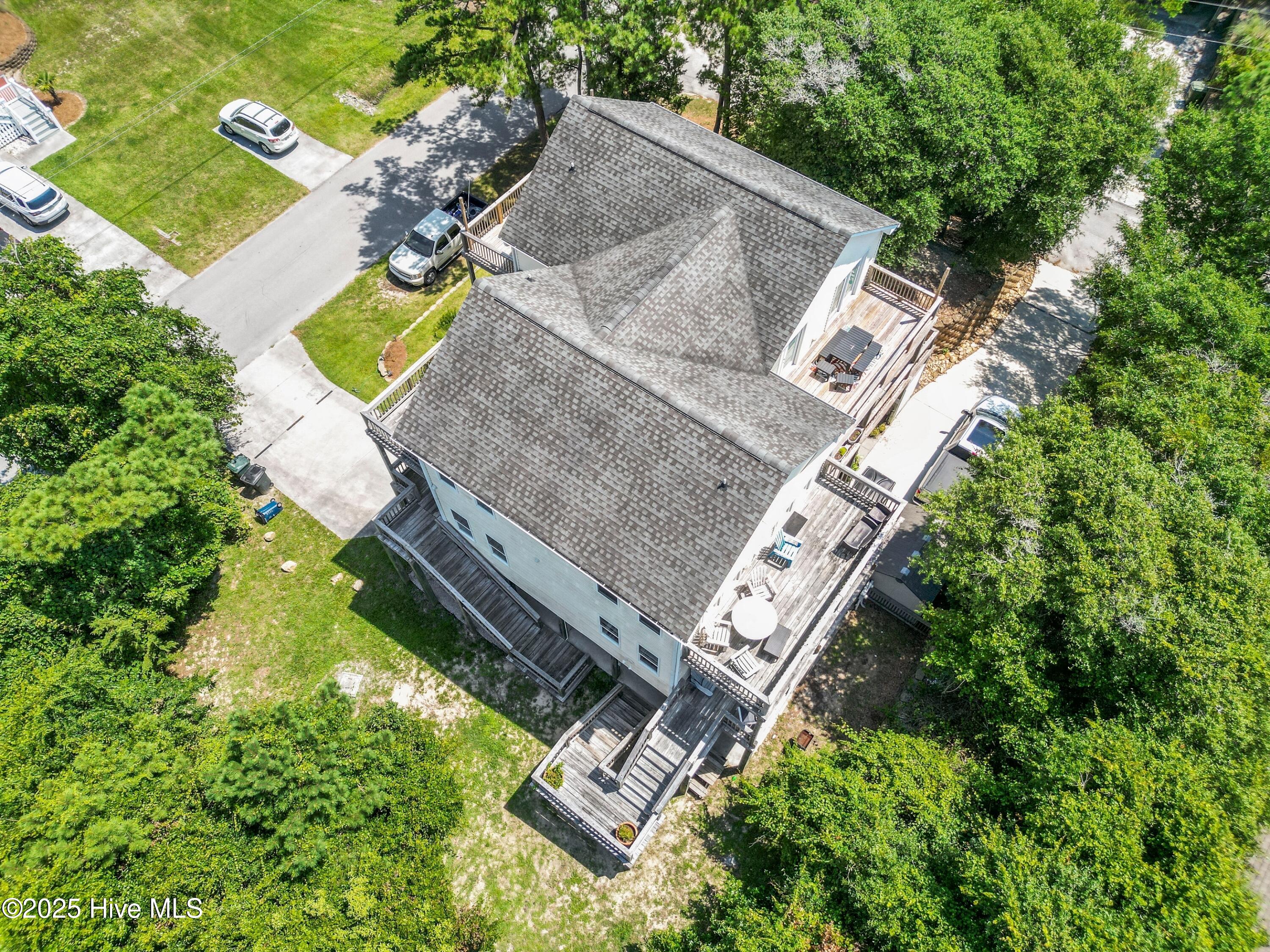 100517564 | Photo 61