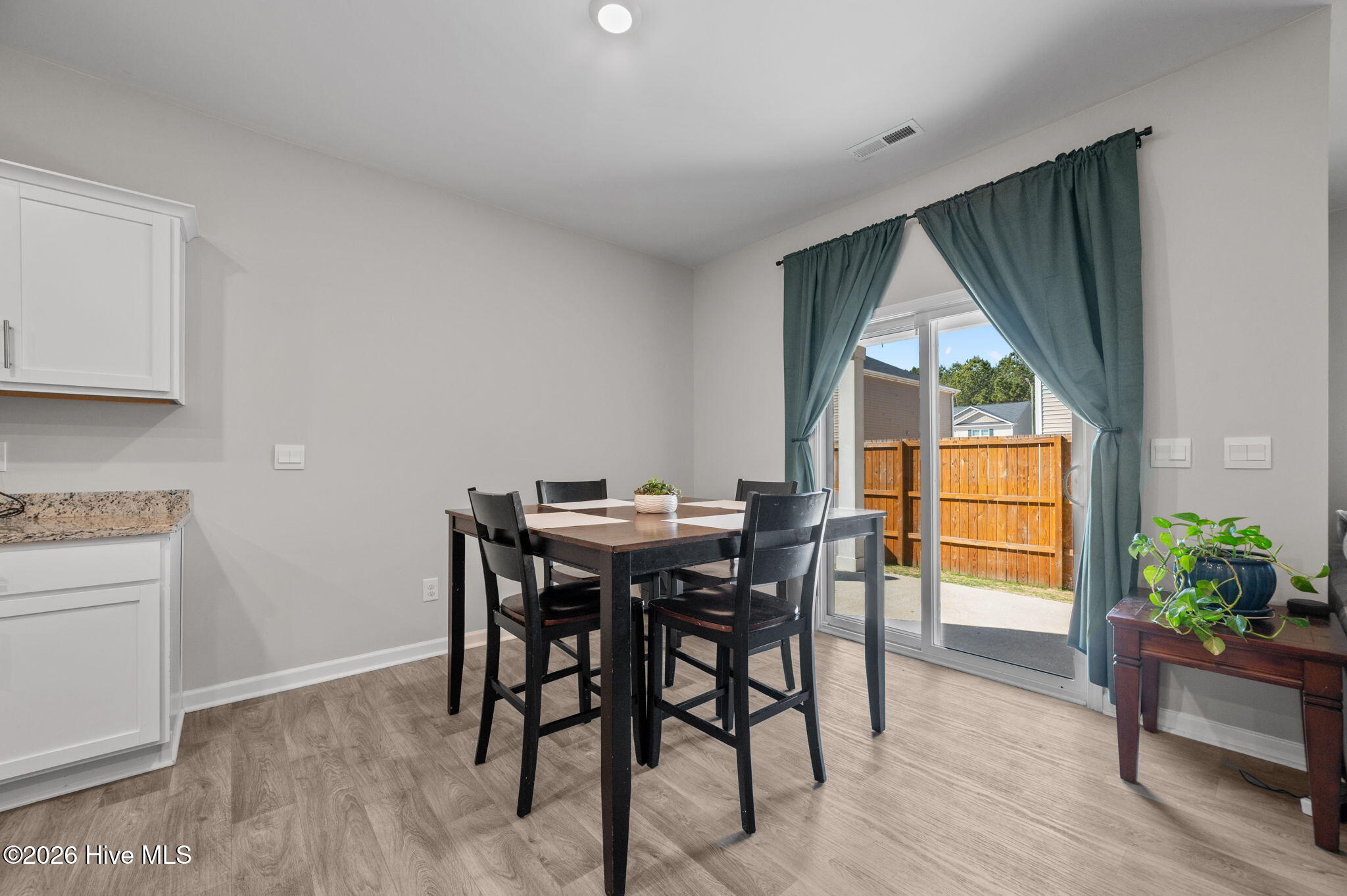 31-web-or-mls-LHV_5503