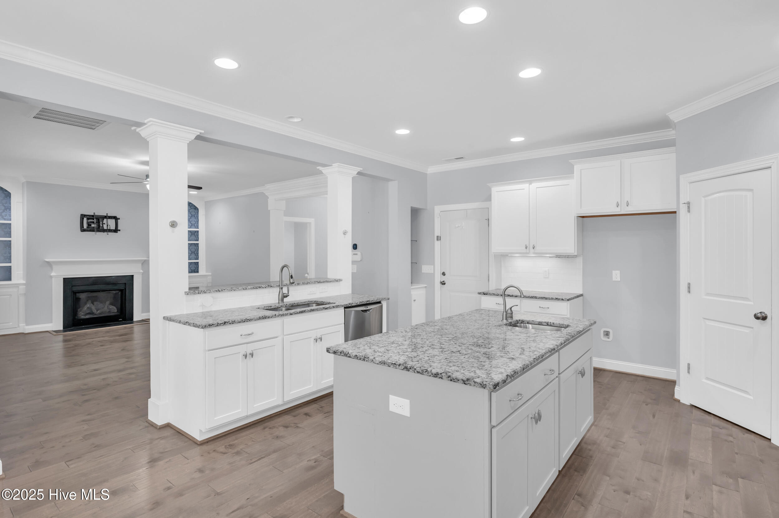 359 Belvedere Drive, Holly Ridge, NC 28445 – photo 14: 14_359 belvedere dr-00014
