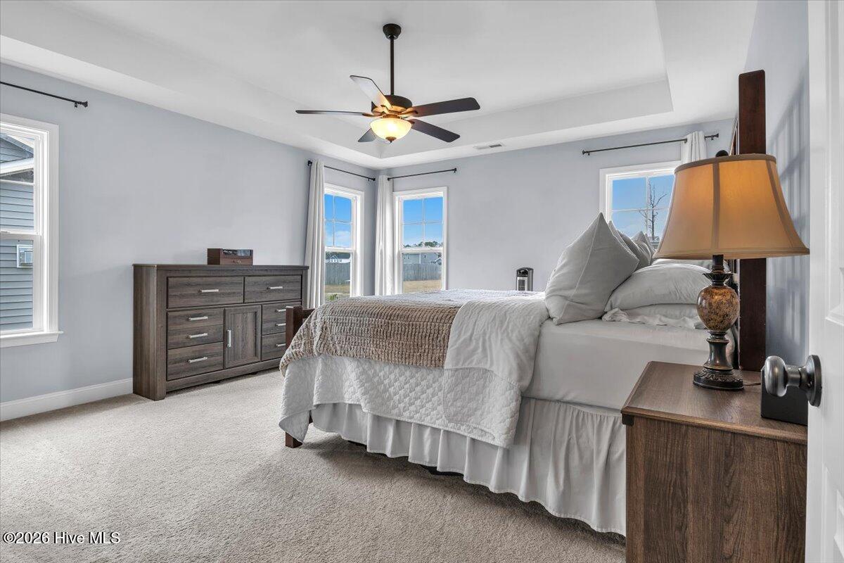 100558740 | Photo 27