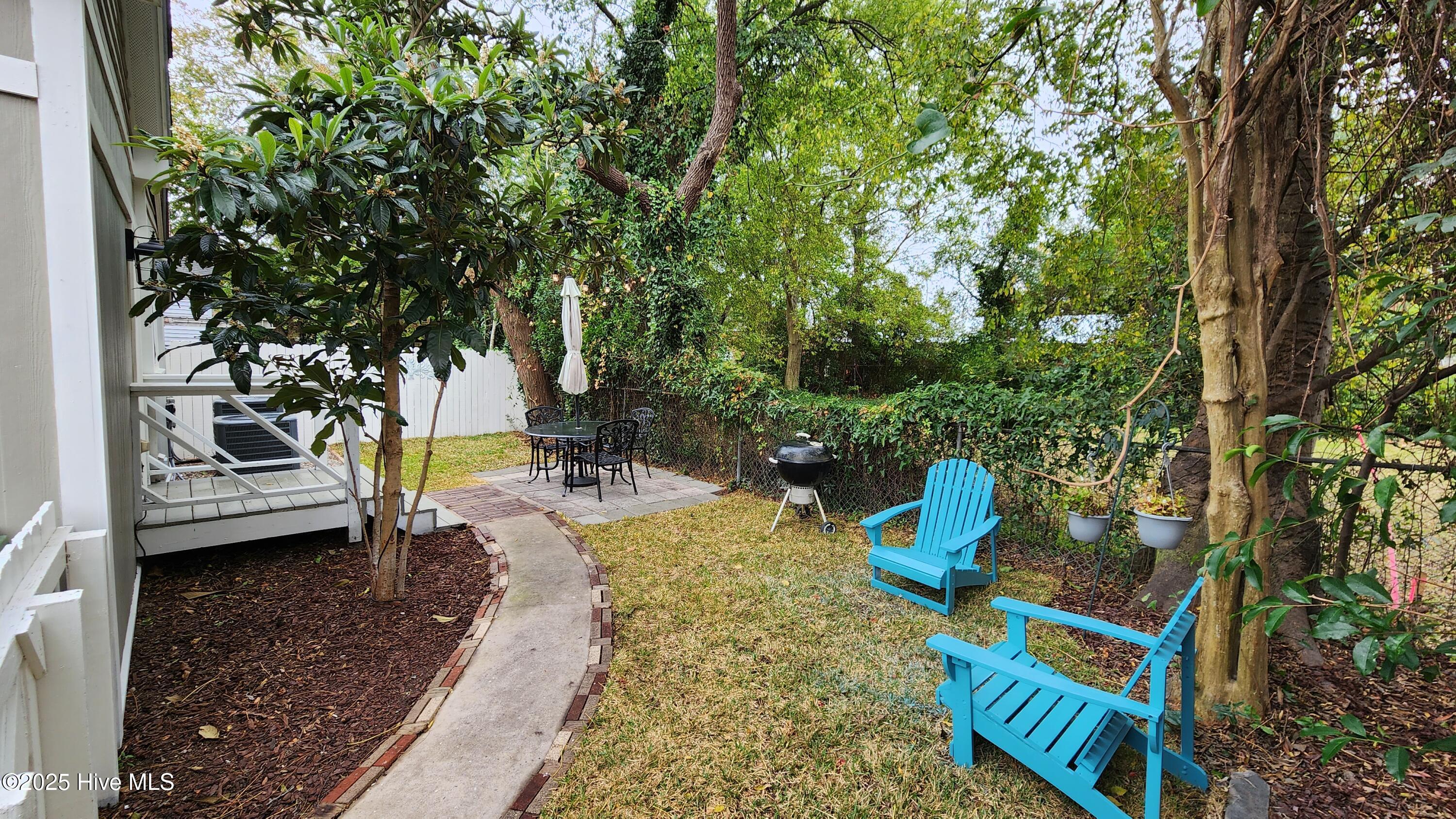 100543884 | Photo 33