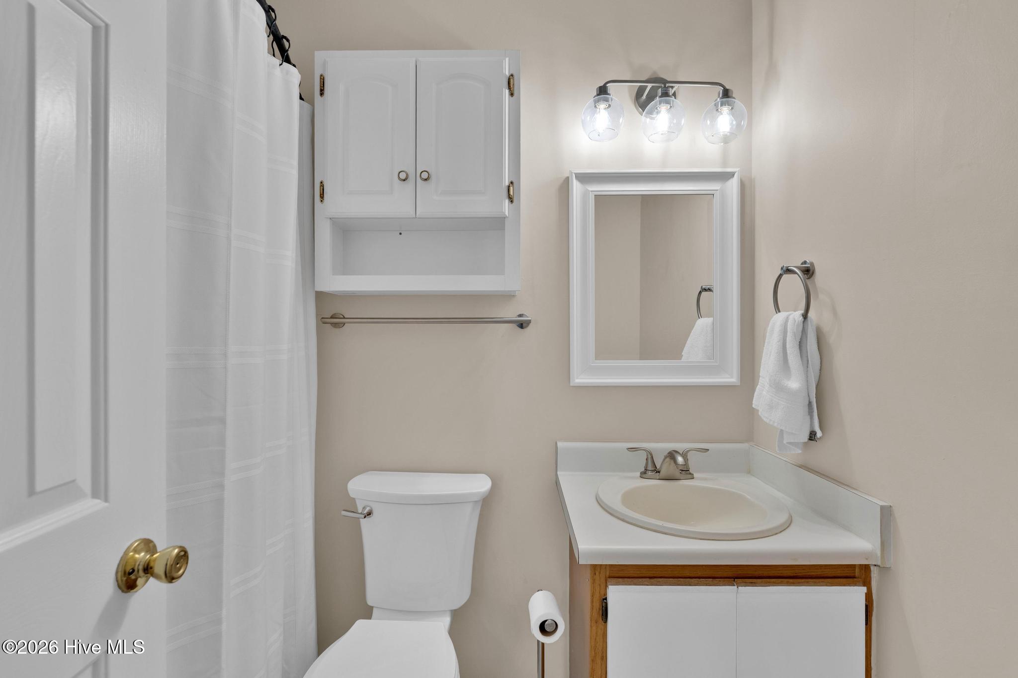 100566412 | Photo 37