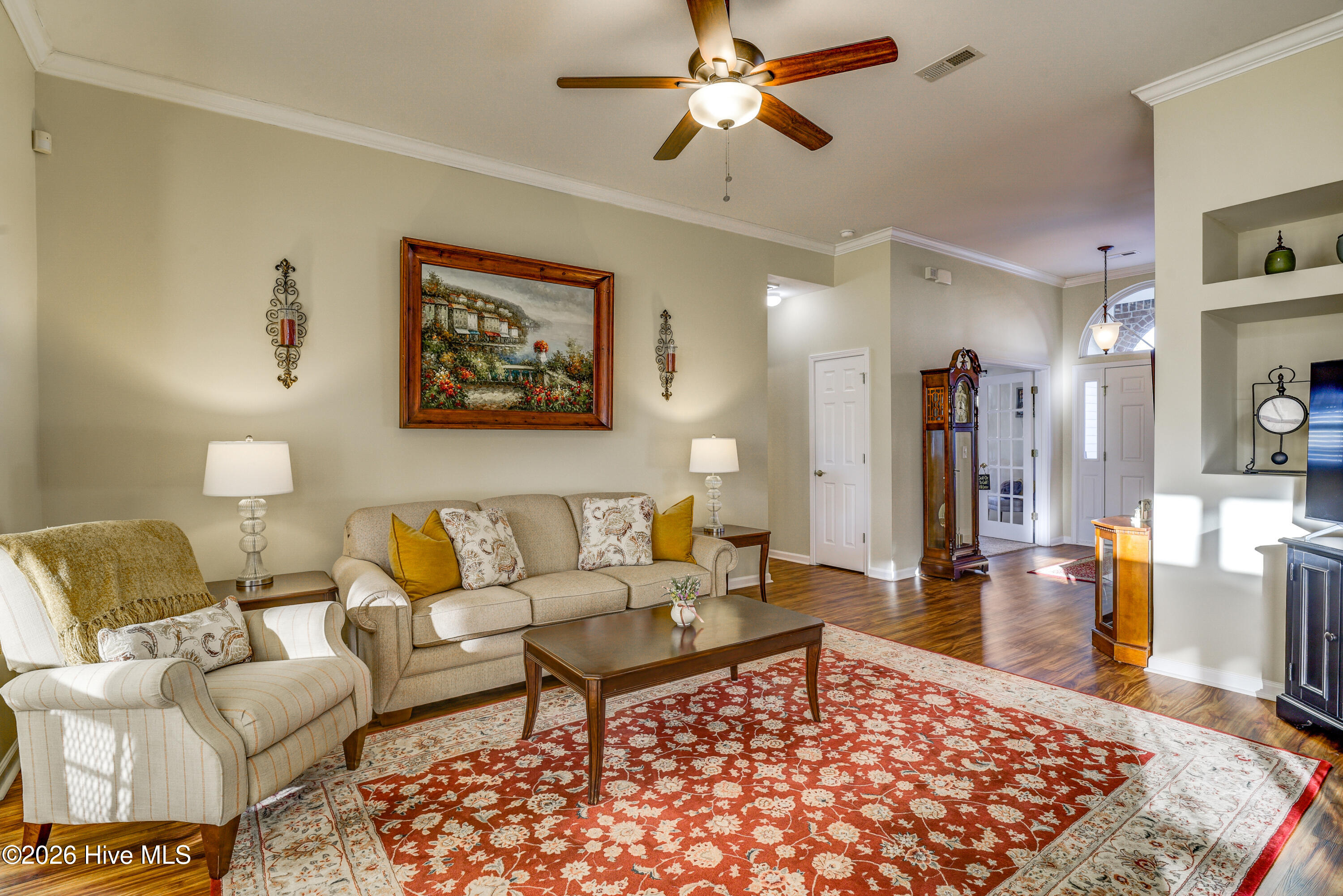 100554732 | Photo 10