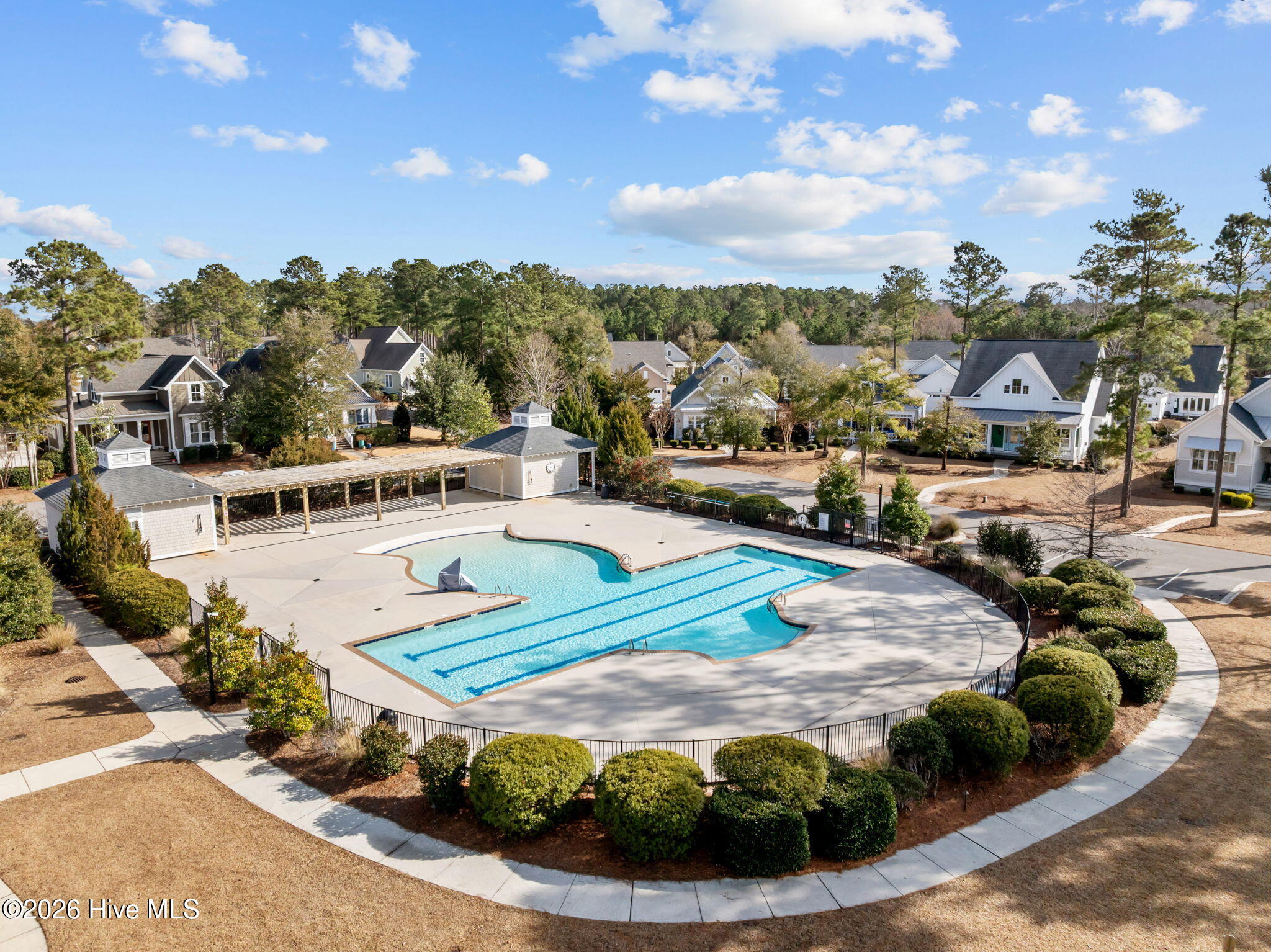 100547967 | Photo 61