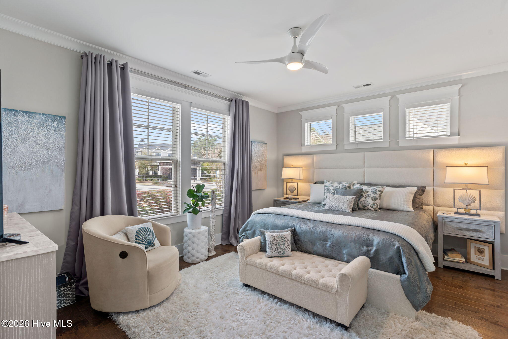 100559704 | Photo 18