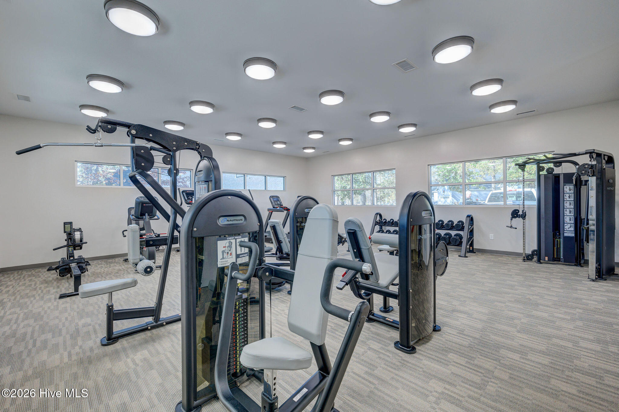 100560039 | Photo 62