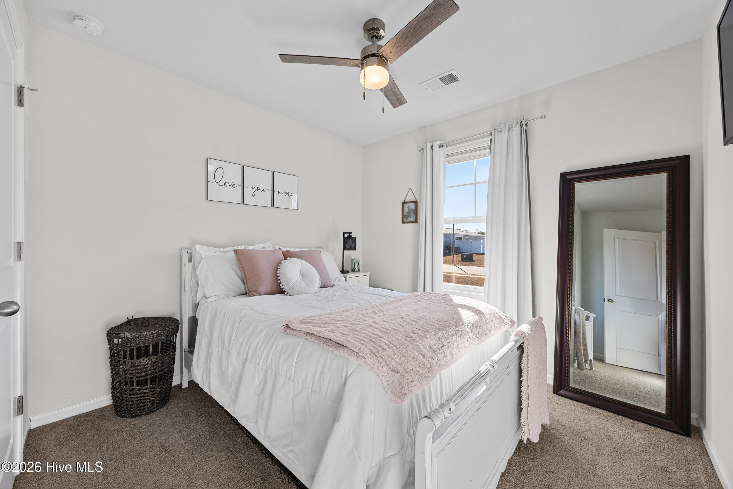 100555652 | Photo 14