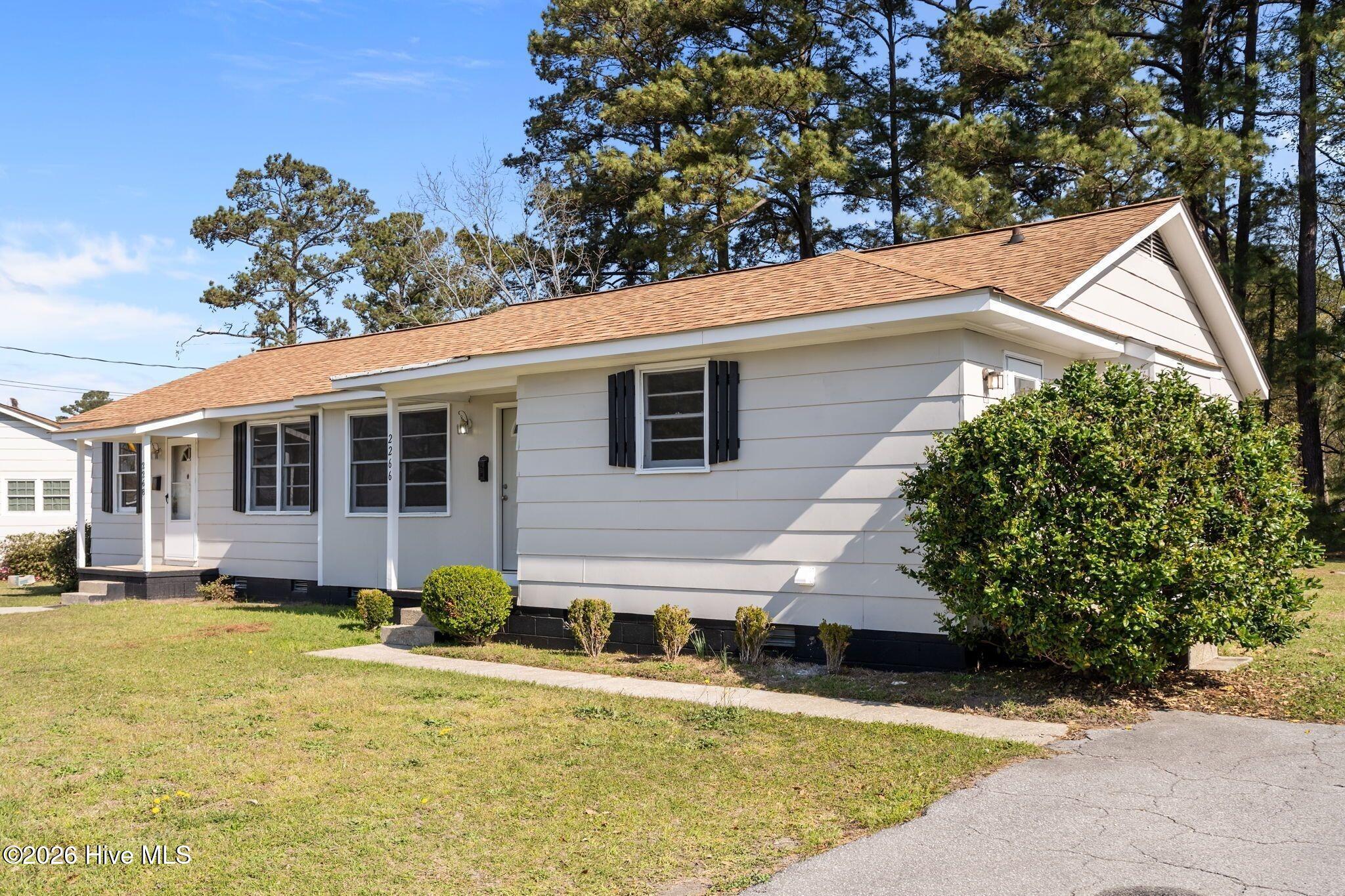 100562328 | Photo 11