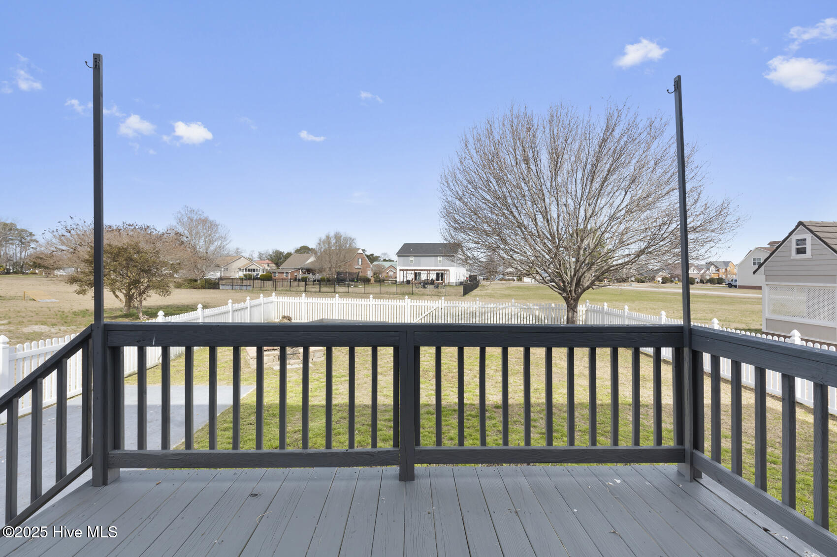 100490996 | Photo 35