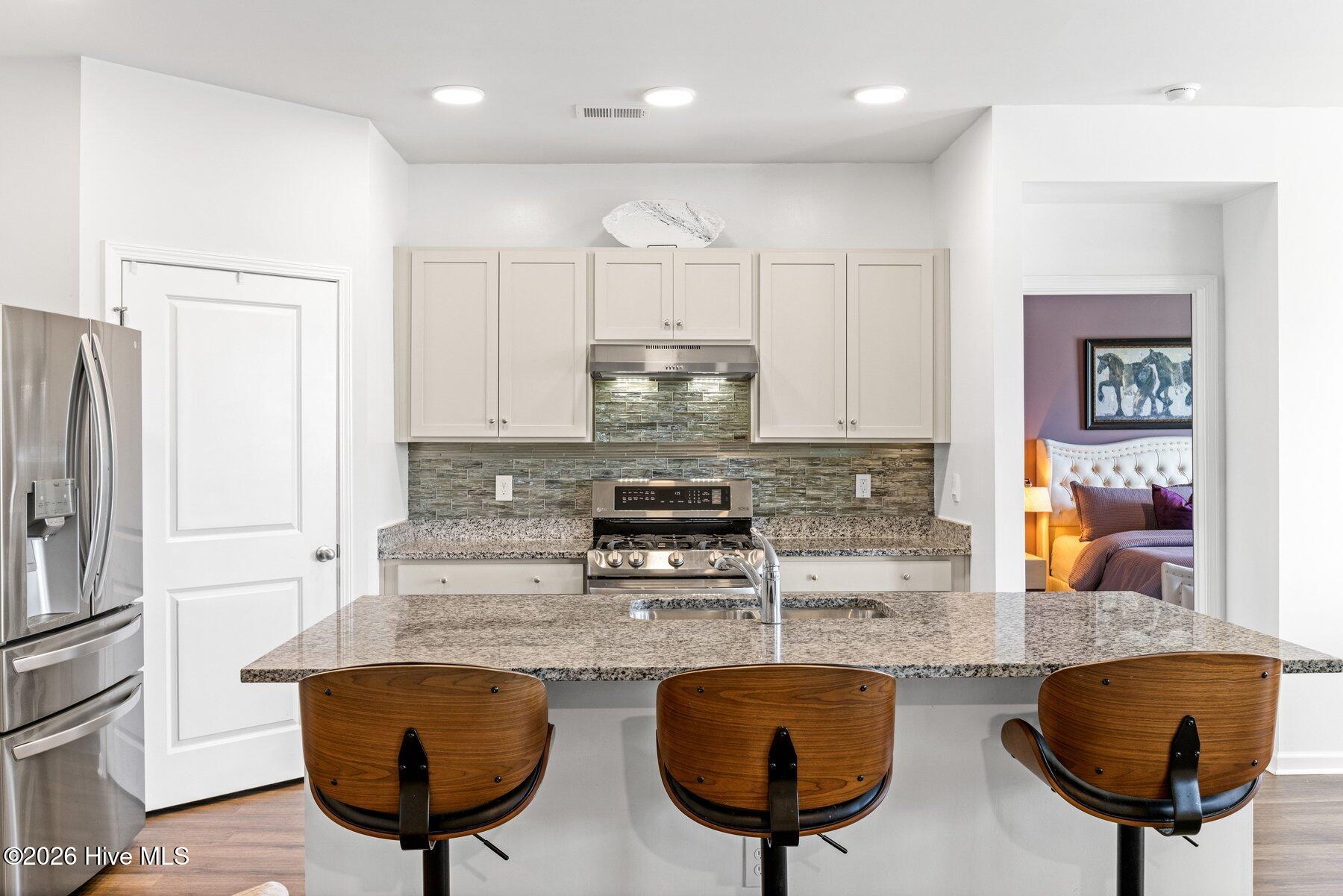 100558018 | Photo 10