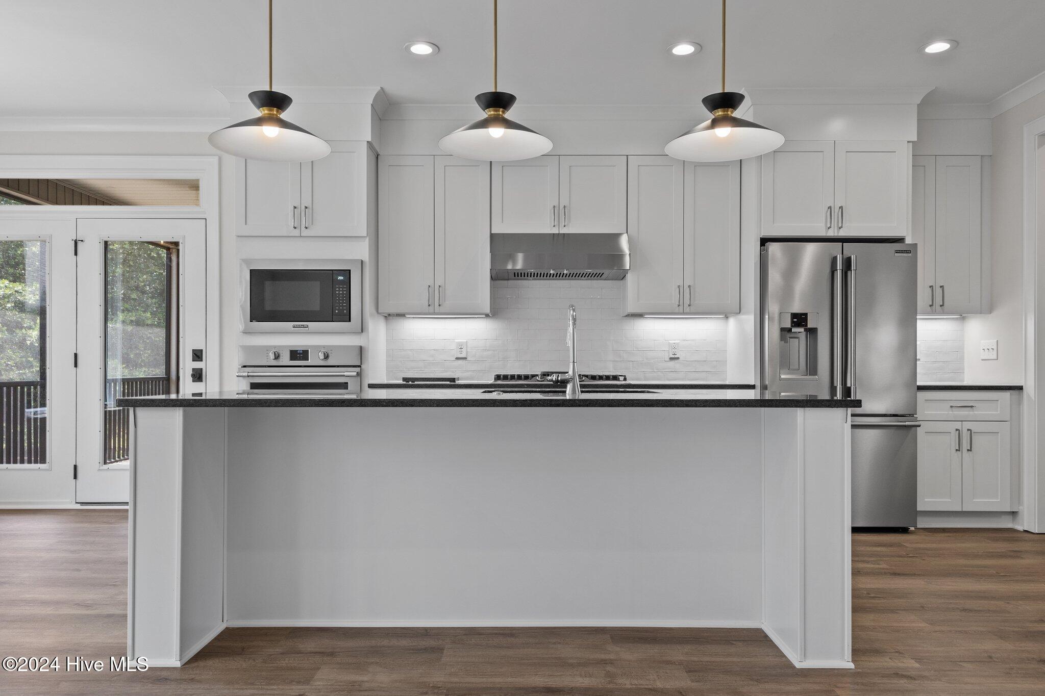 9-web-or-mls-707A3268