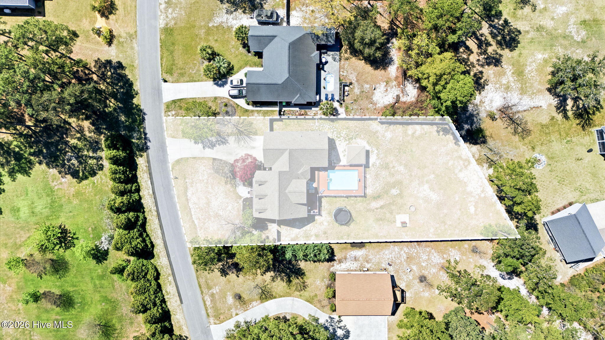 100563483 | Photo 45