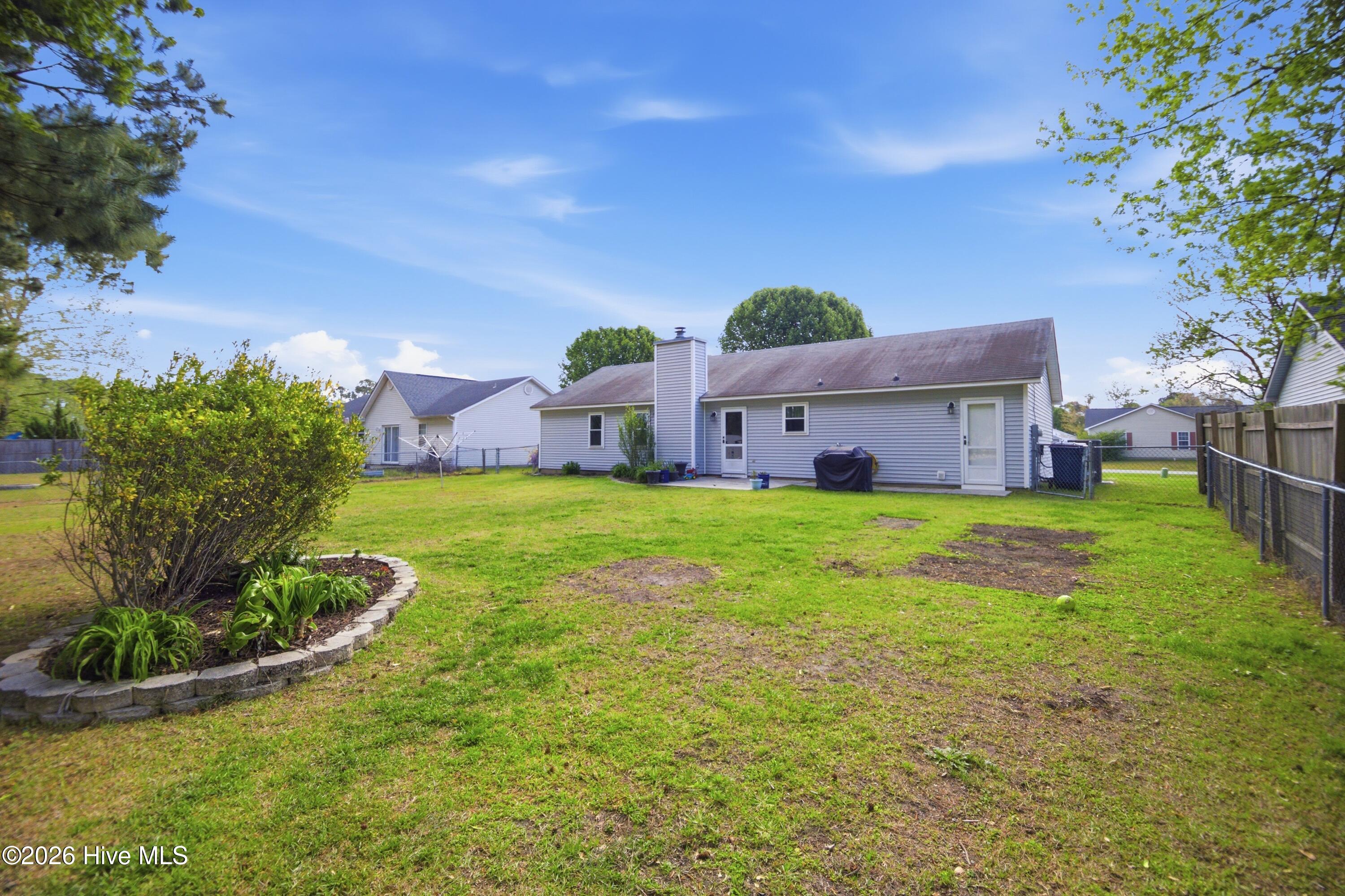 100565180 | Photo 31