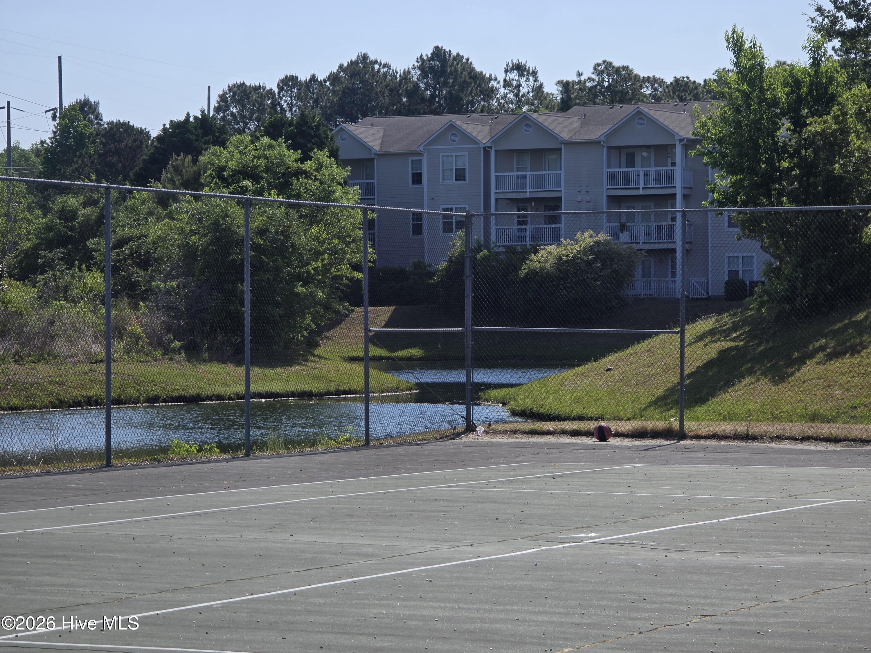 100569420 | Photo 24