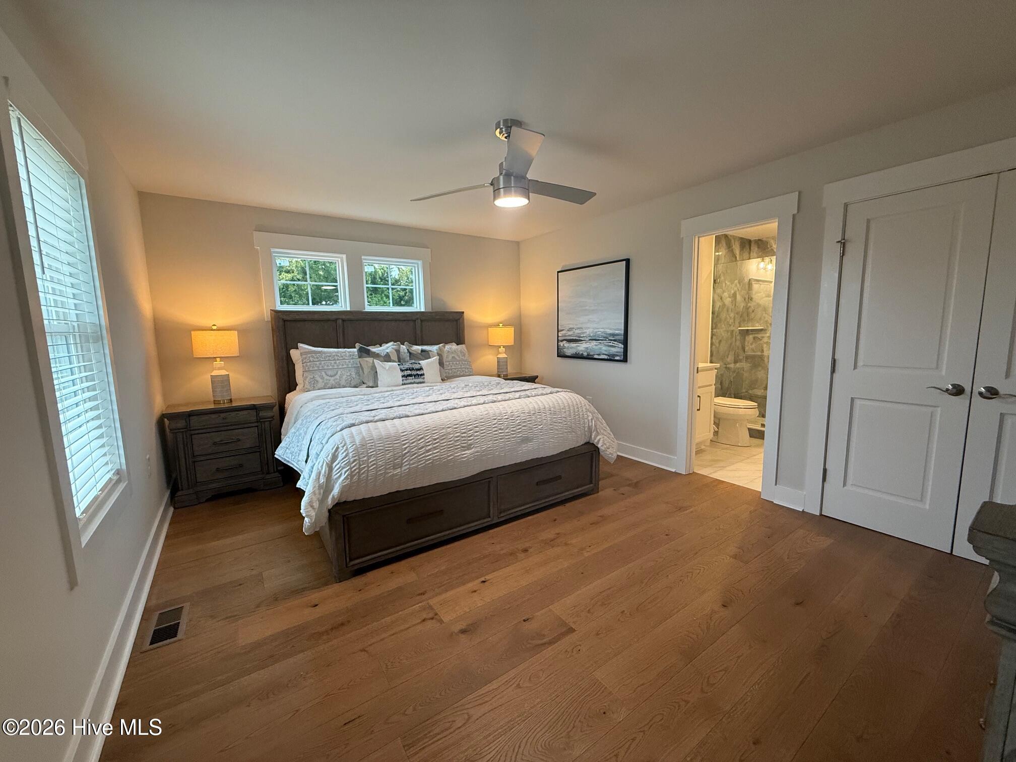 100522656 | Photo 27