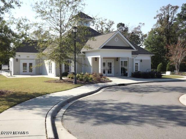 100532823 | Photo 61