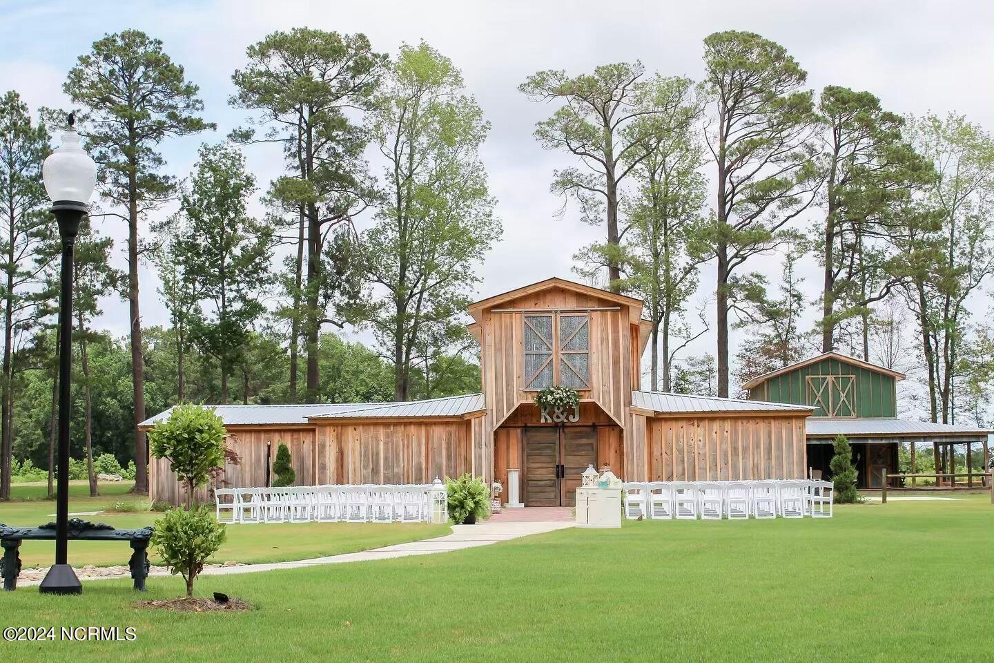 100545633 | Photo 13