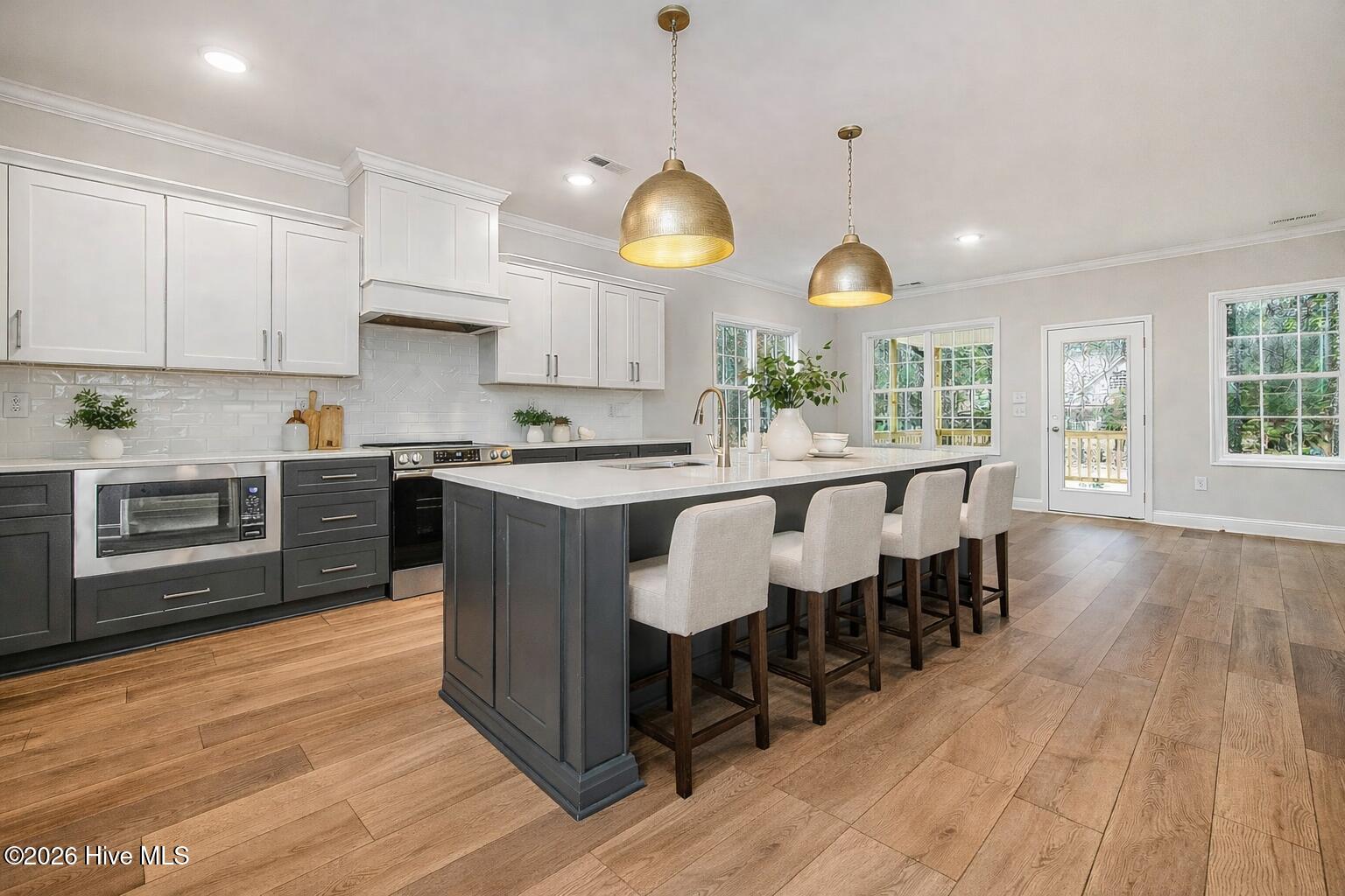 9D9F44FE-EF60-4EB5-9BB5-60AE4AE13BBE