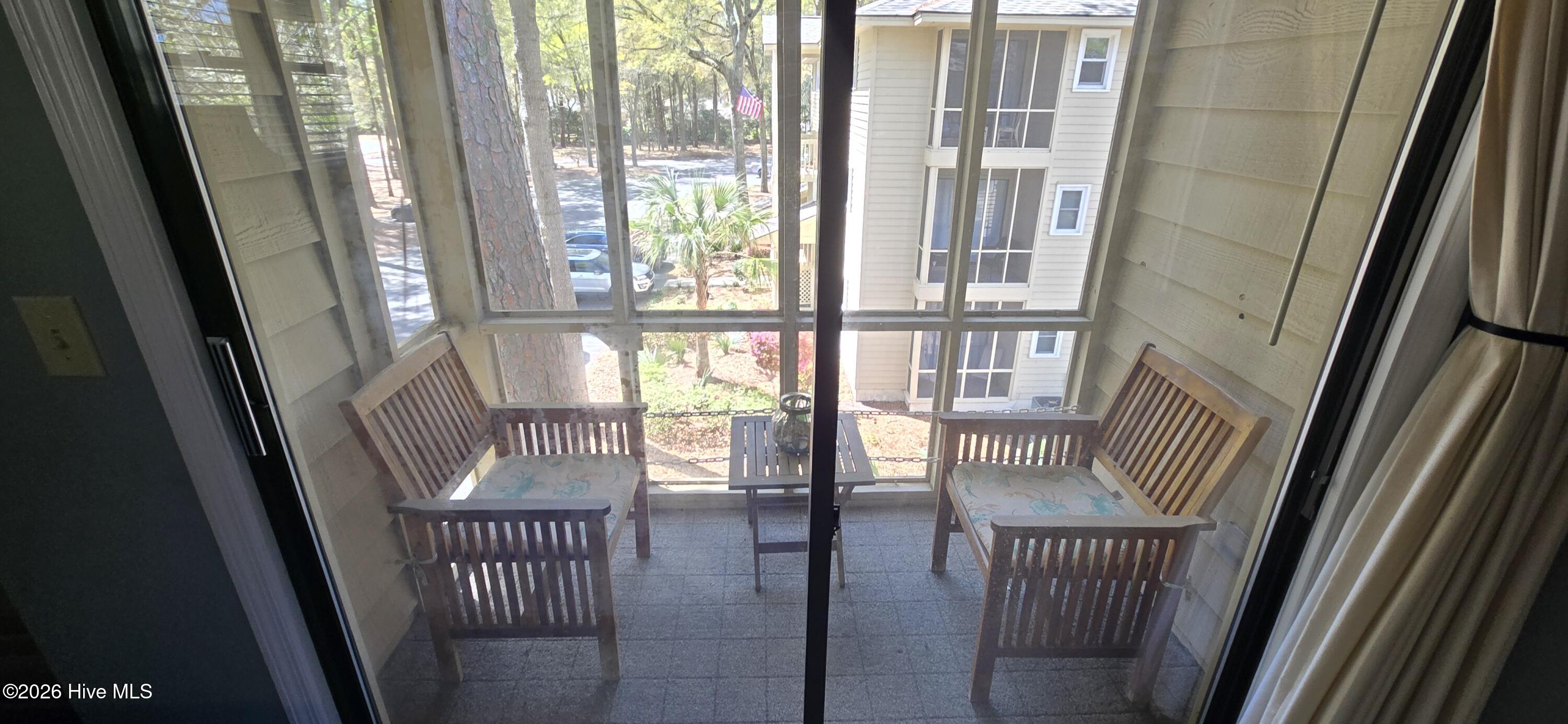 100567521 | Photo 22