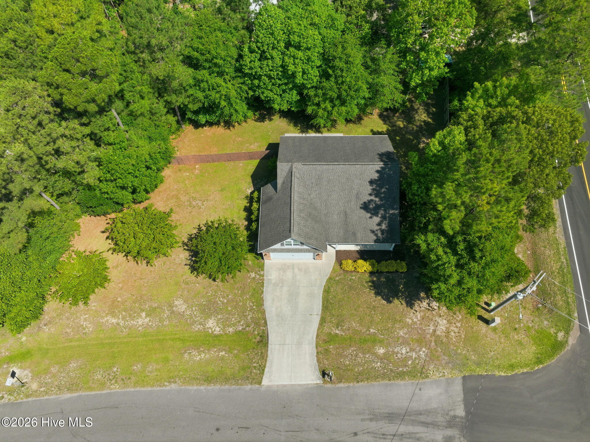 100575862 | Photo 38