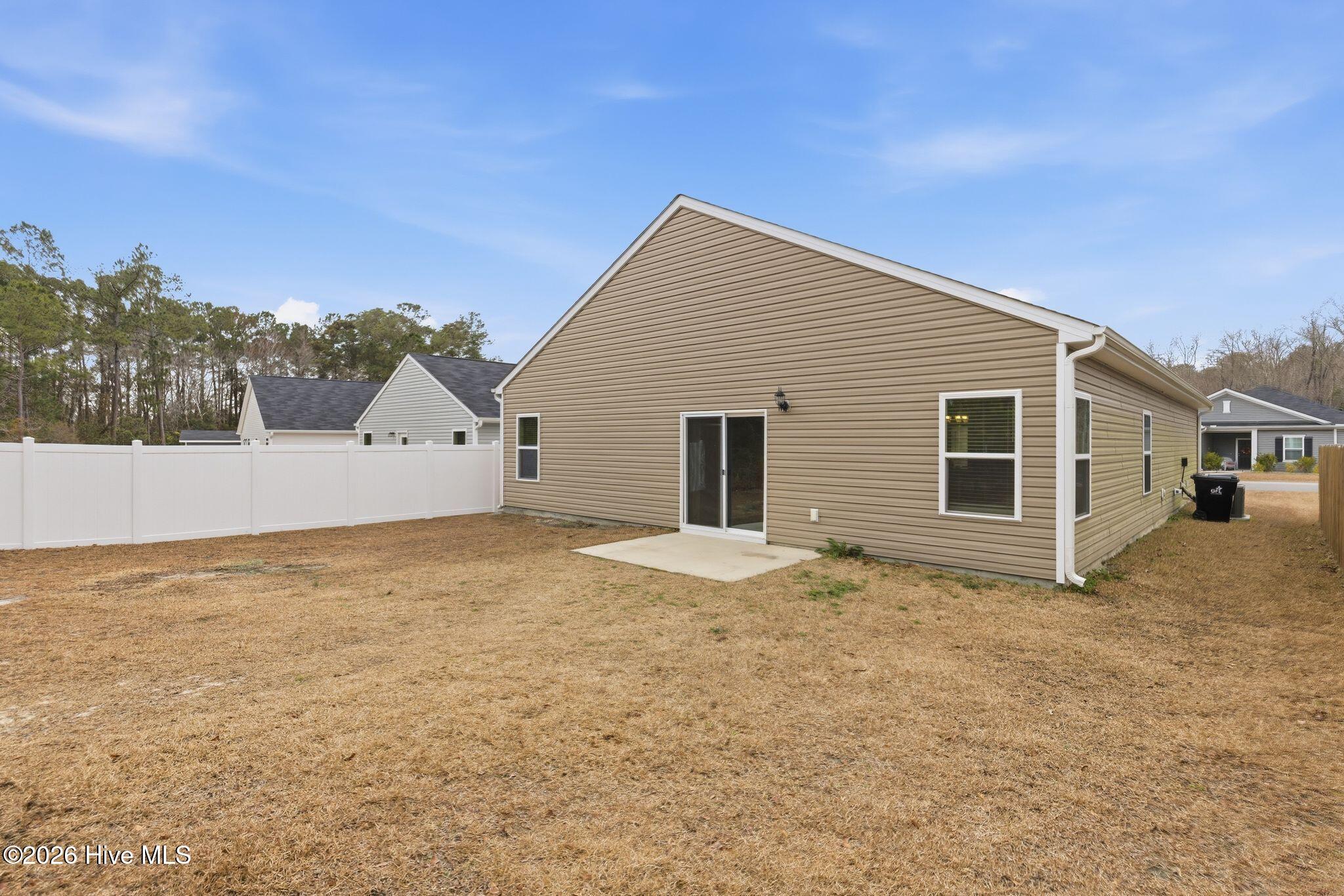 100556772 | Photo 45