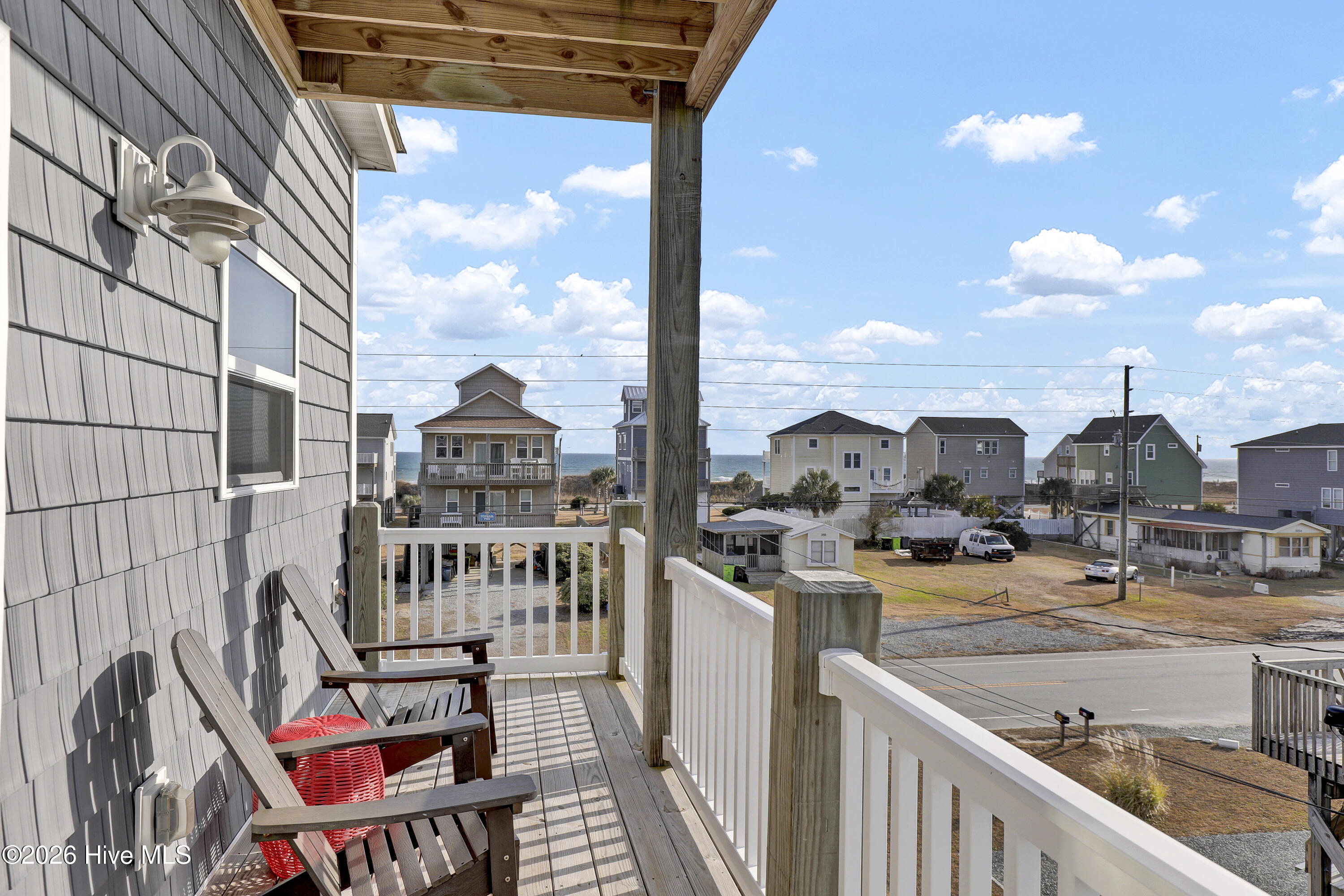 100547519 | Photo 53