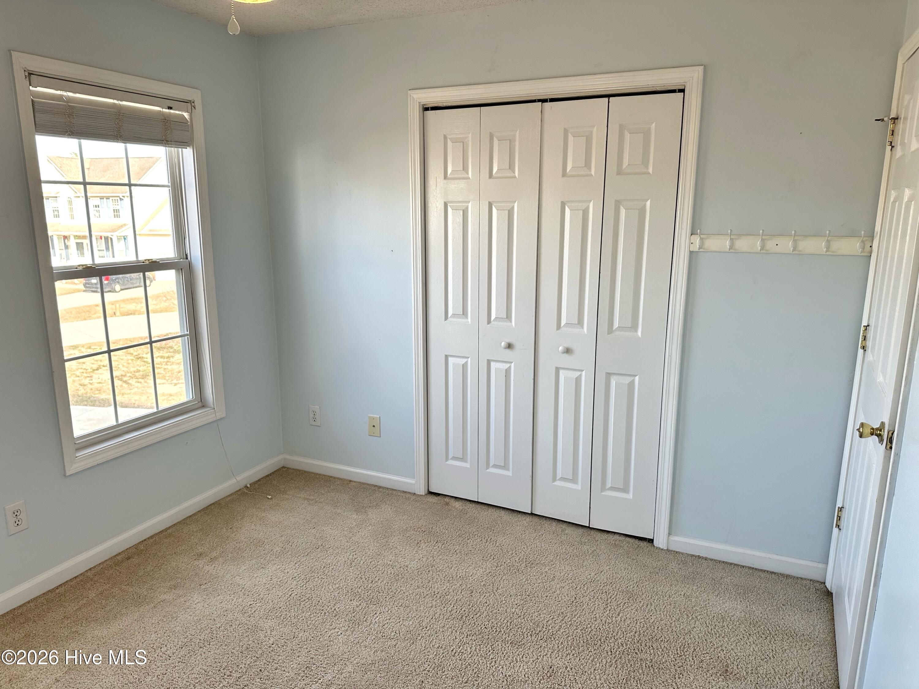 100551305 | Photo 25