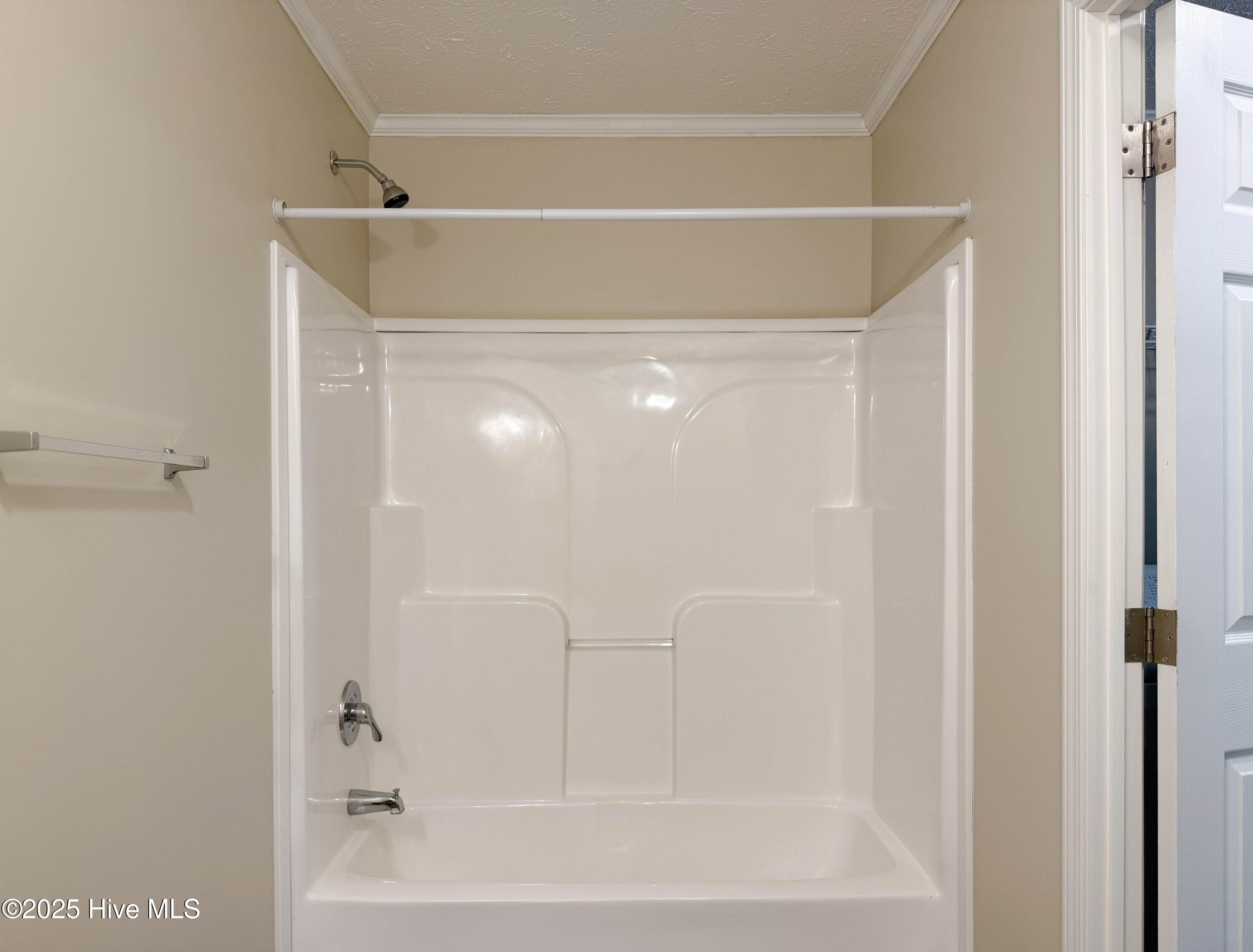 100540094 | Photo 63