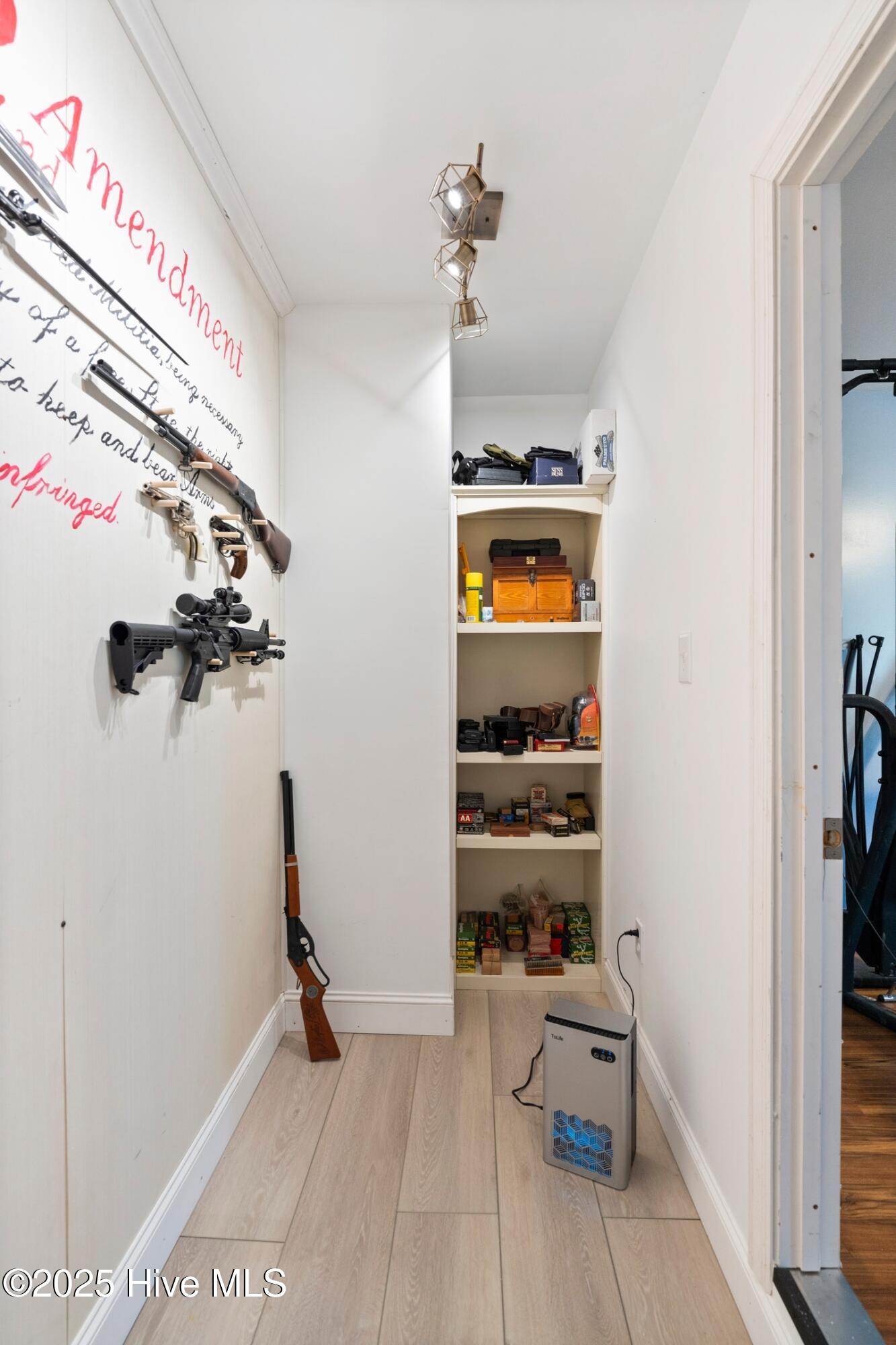 100532495 | Photo 58