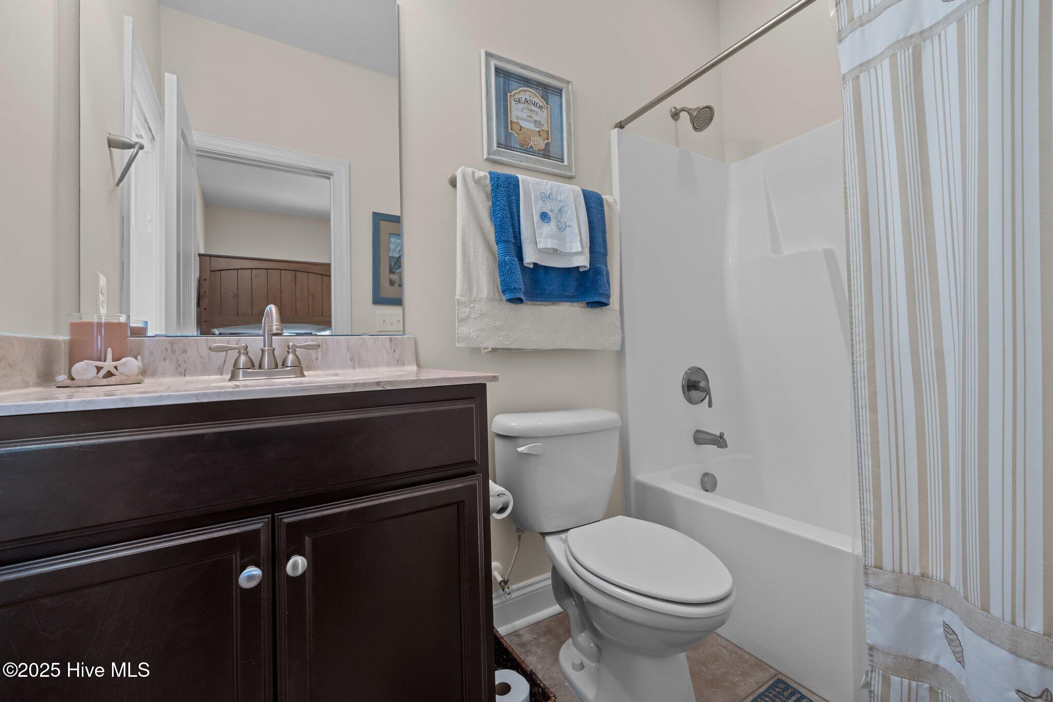 100515598 | Photo 34