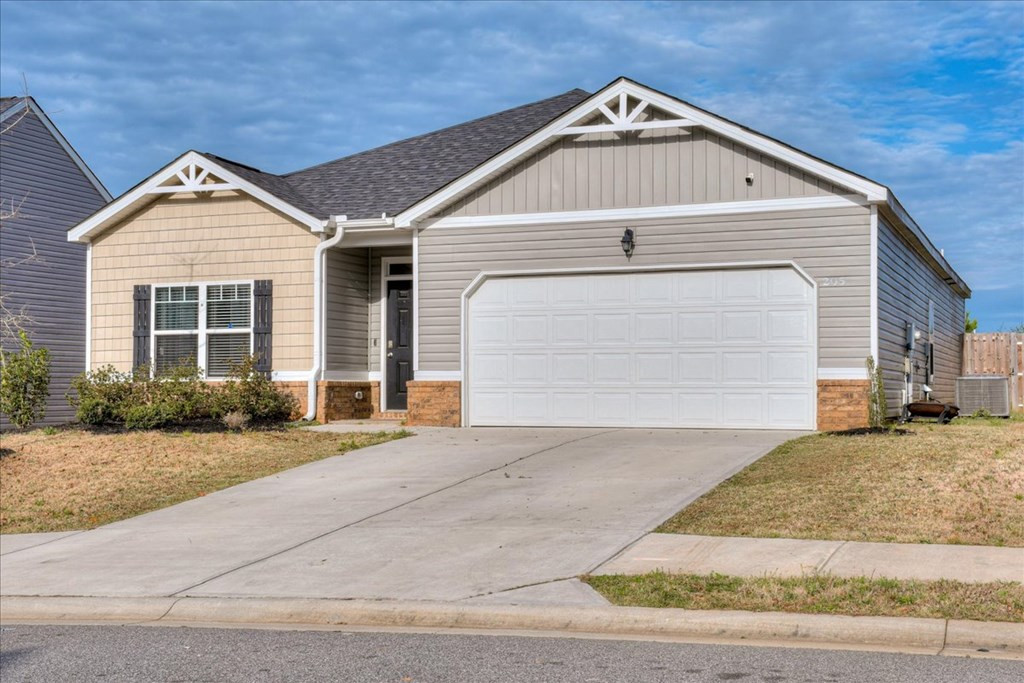 205 Hazelwood Court, Grovetown, GA 30813 Listing Photo  3