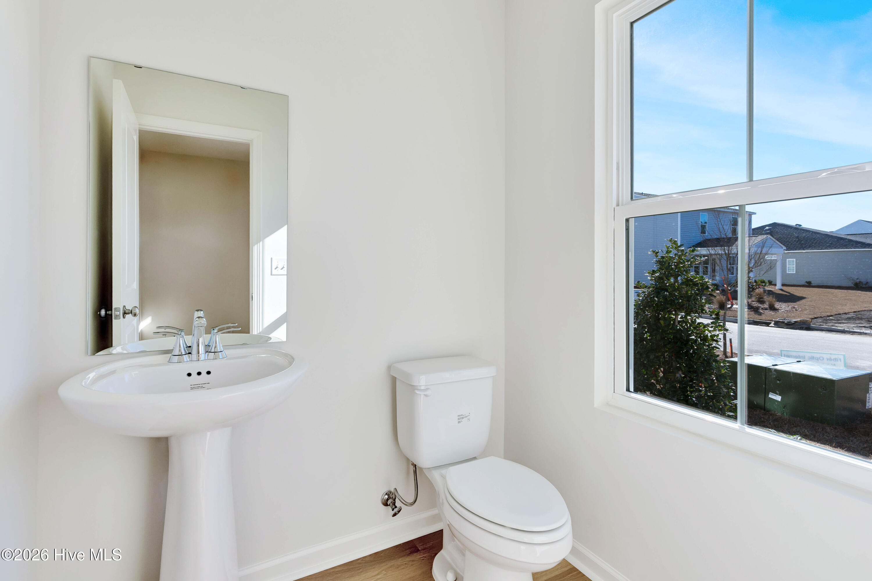 100553355 | Photo 20