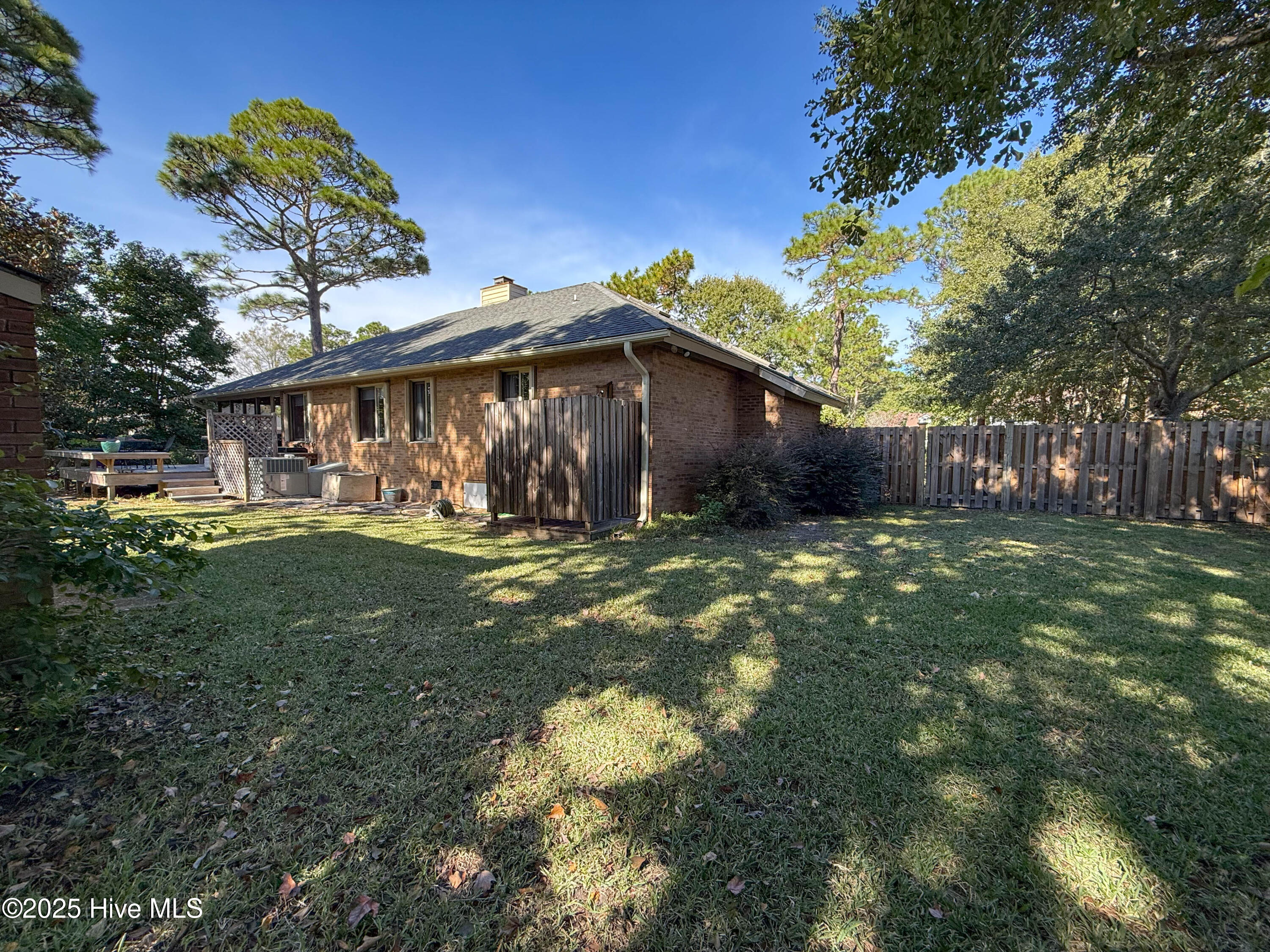 100538841 | Photo 69