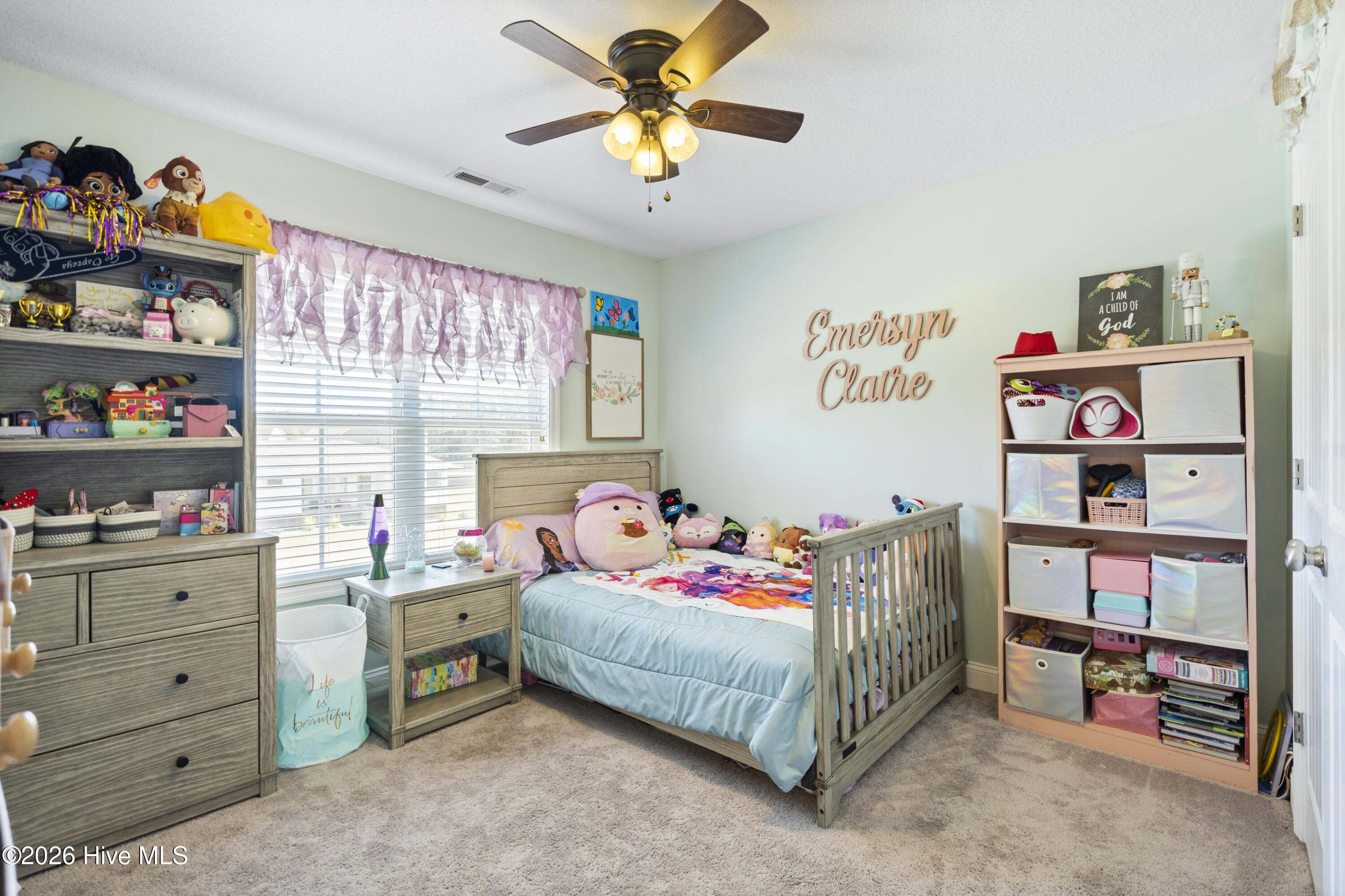 100564878 | Photo 37