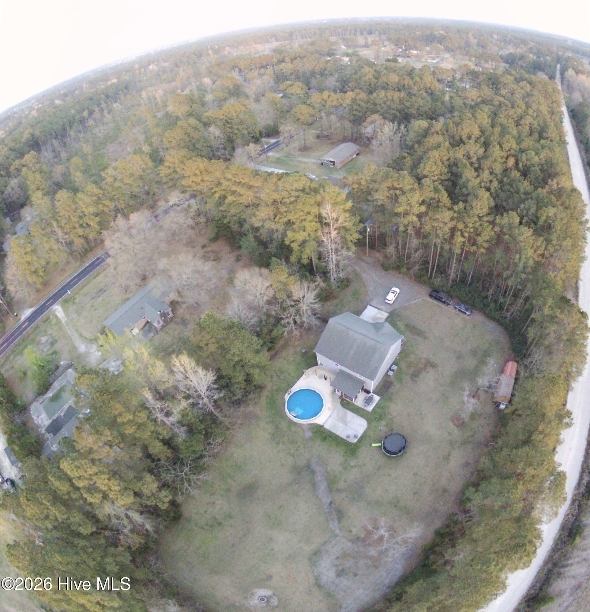 100562541 | Photo 46