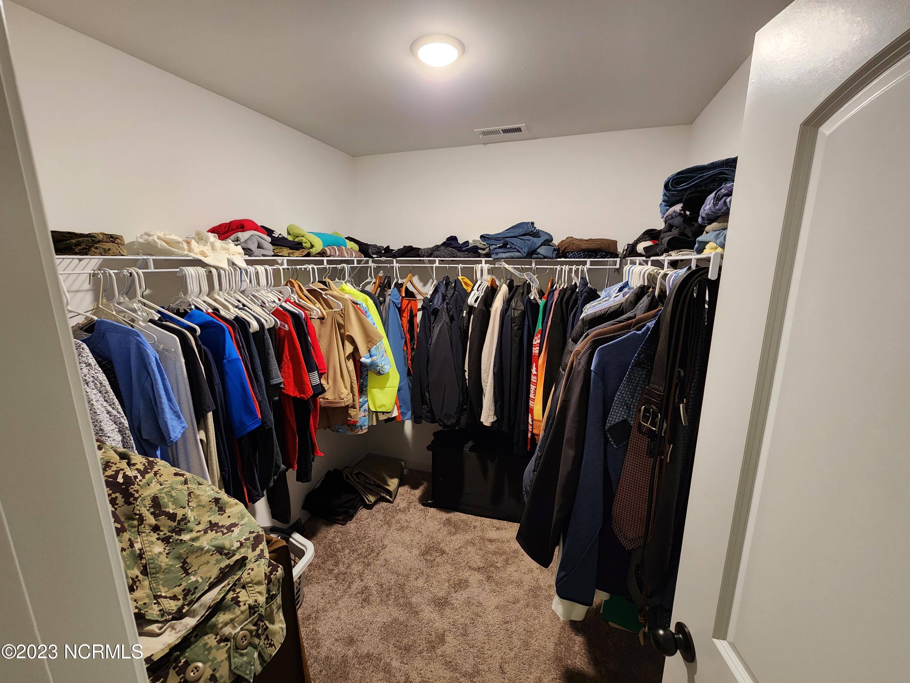 100559012 | Photo 17