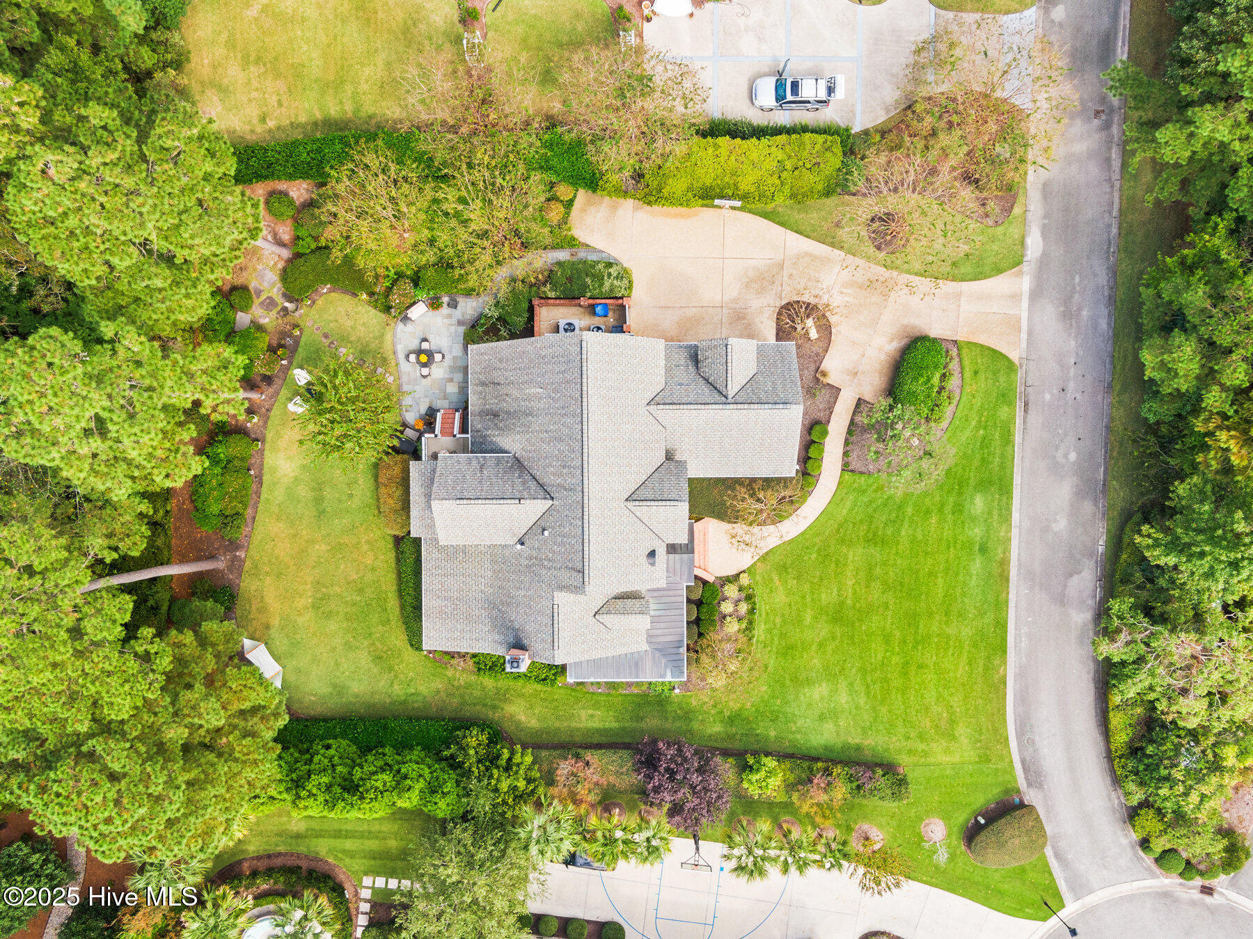 100535740 | Photo 55