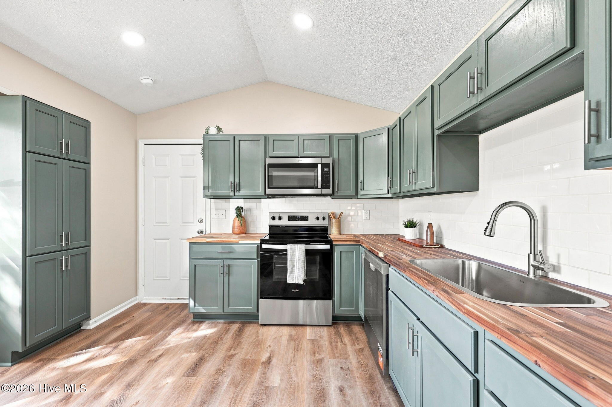 707 Windy Trail,Newport