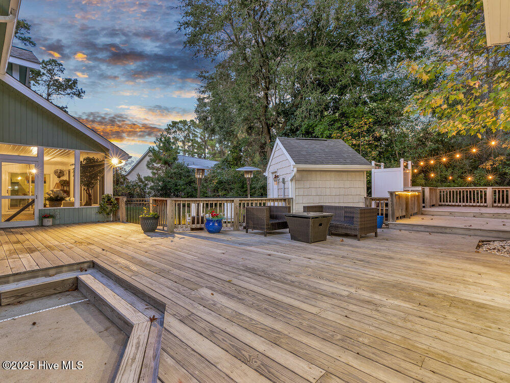 100542503 | Photo 70