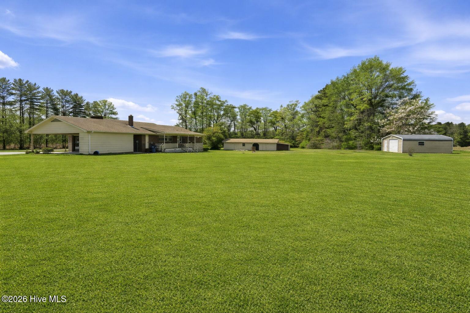 100564416 | Photo 39