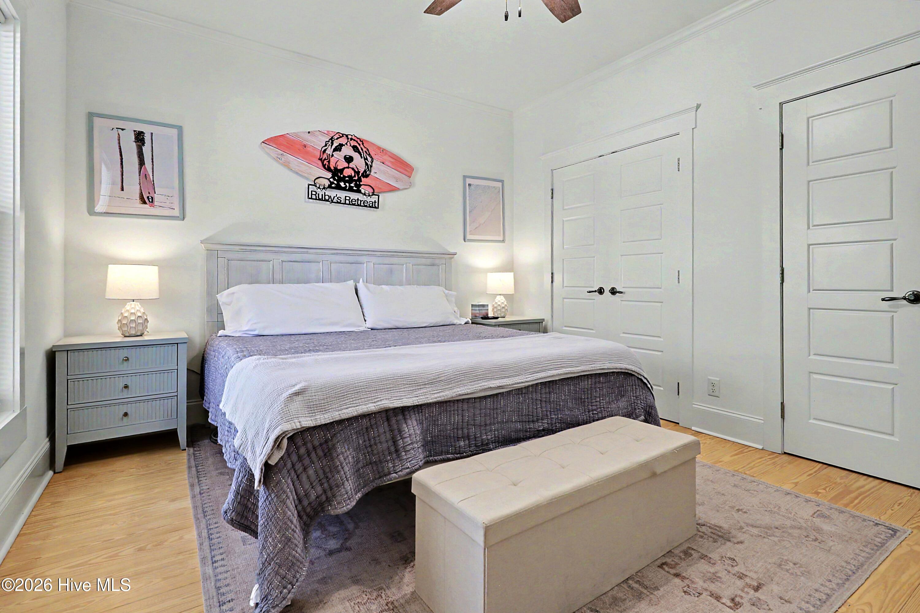 100566458 | Photo 25